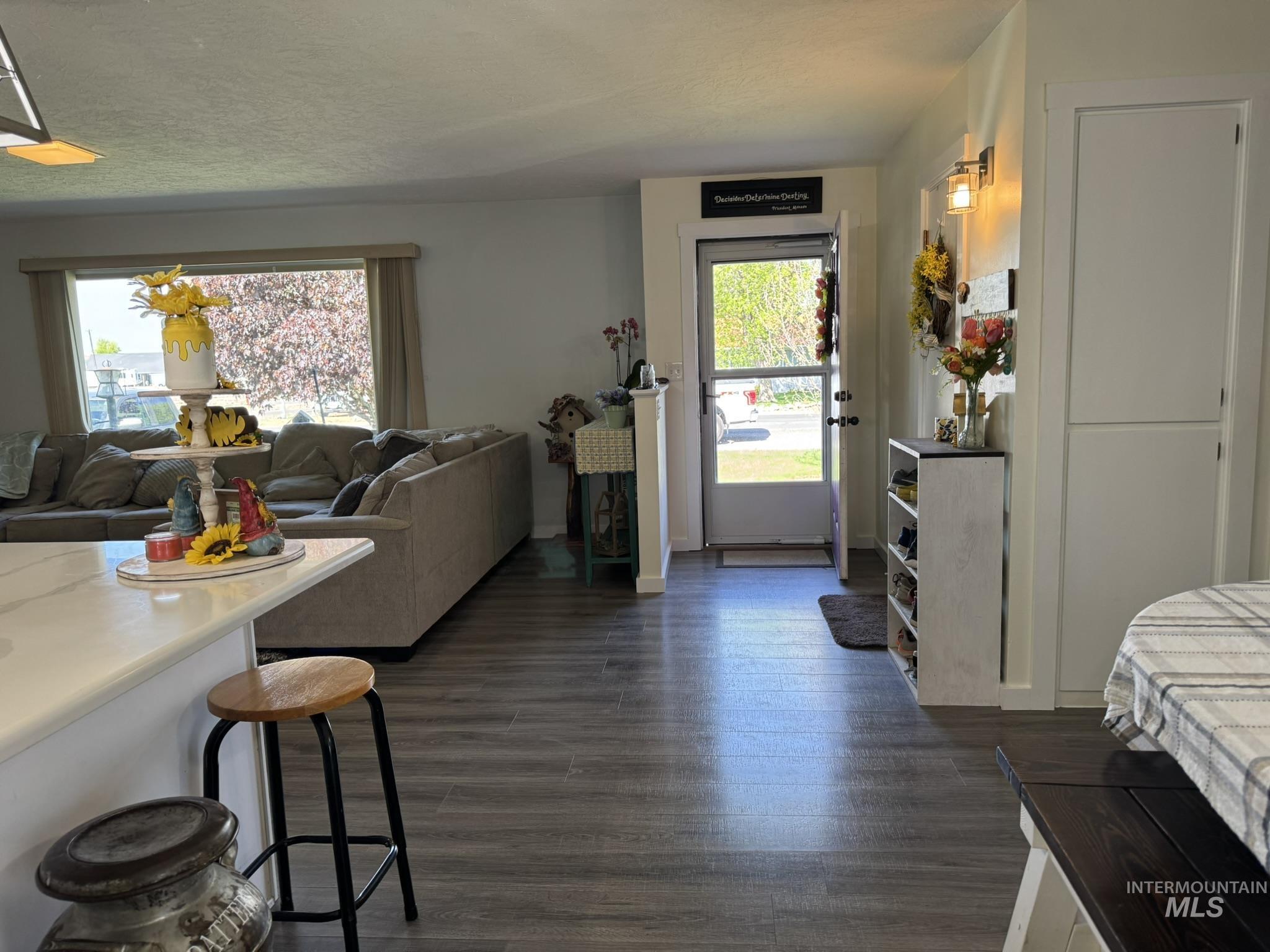 1410 California Street Property Photo 11
