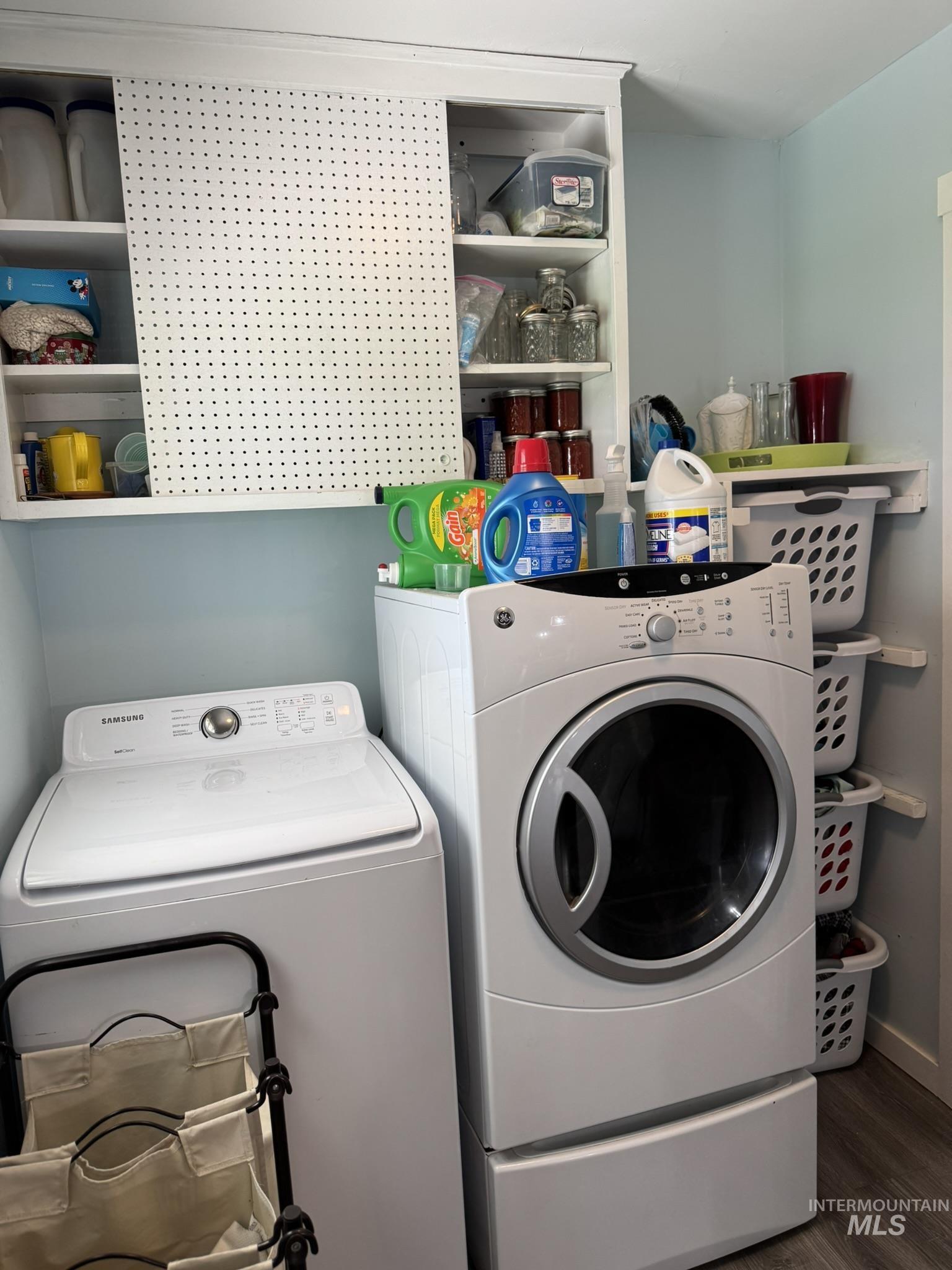 1410 California Street Property Photo 22
