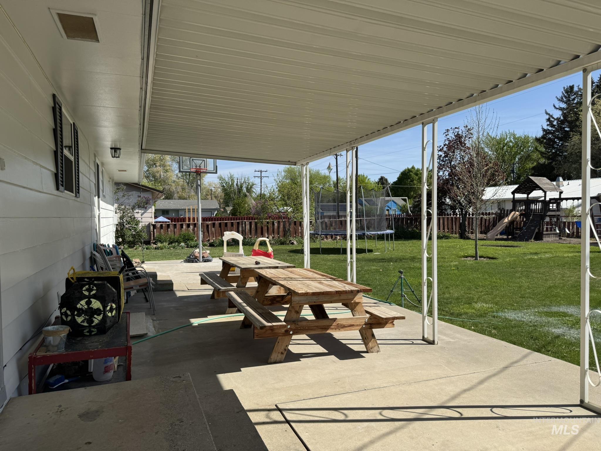 1410 California Street Property Photo 34