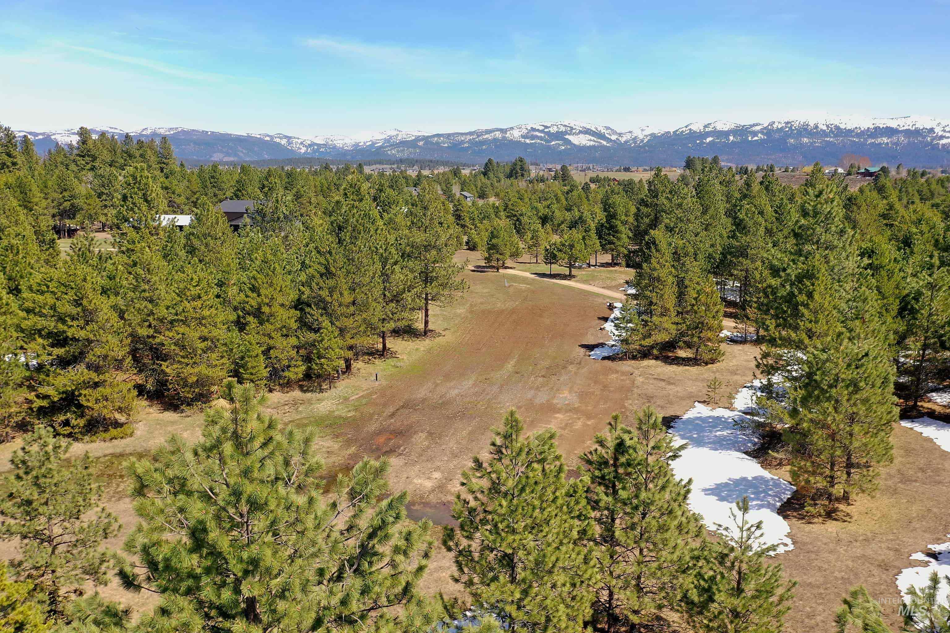 Tbd Moon Drive Property Photo 1