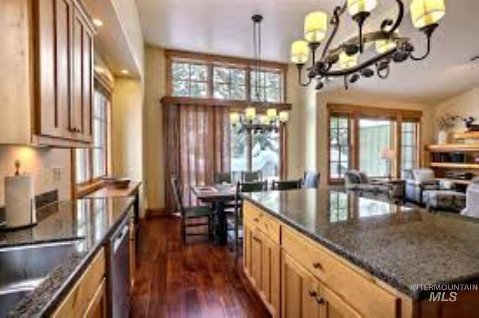 1349 Hearthstone Court Property Photo 4