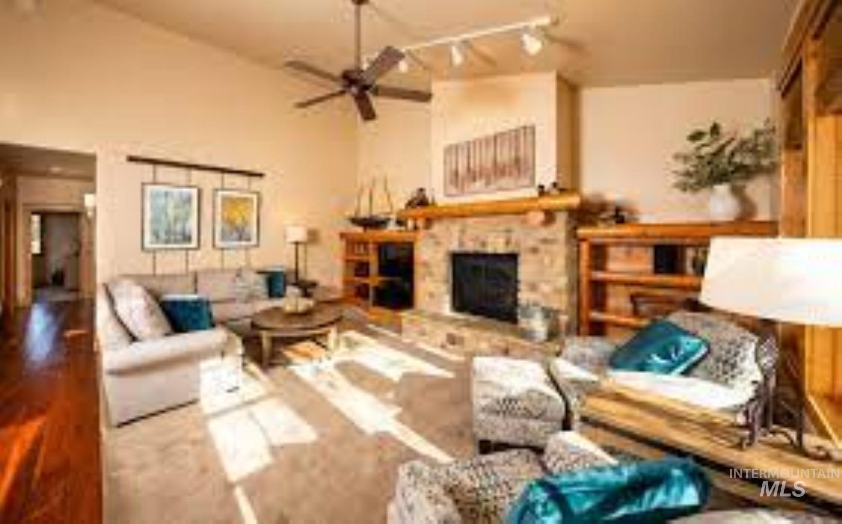 1349 Hearthstone Court Property Photo 7