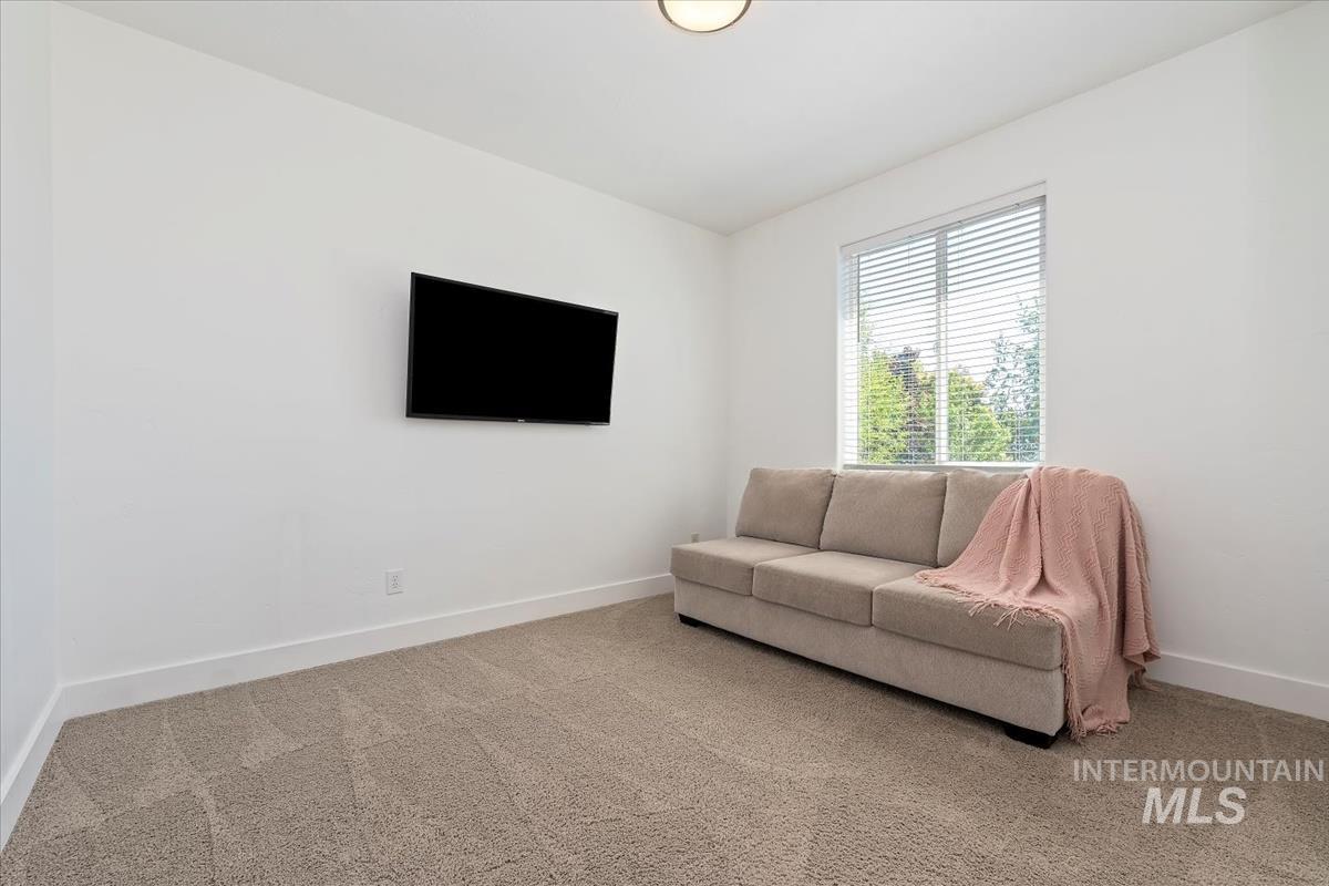 3023 E Tusa Street Property Photo 18