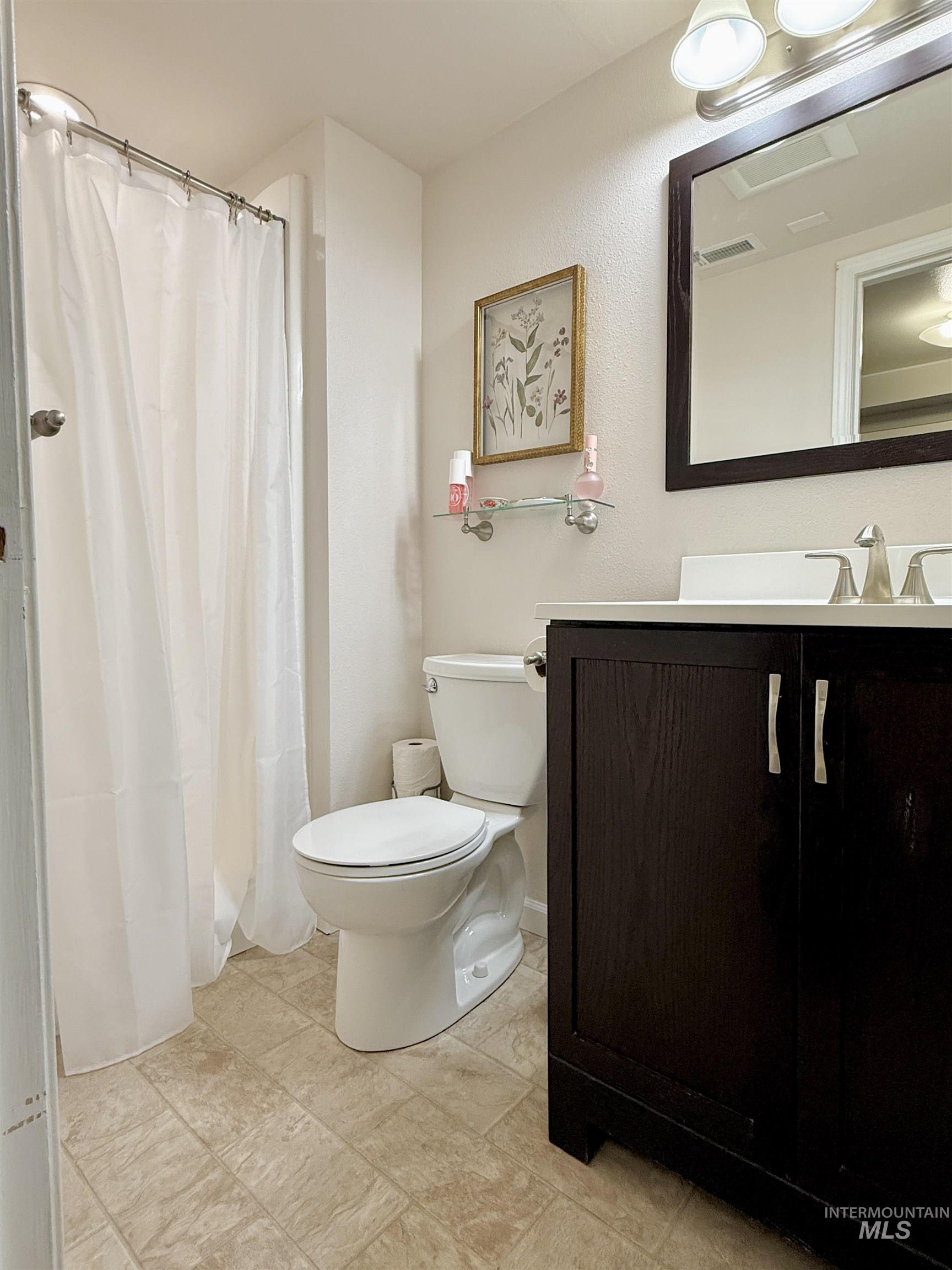 610 Burrell Dr Property Photo 28