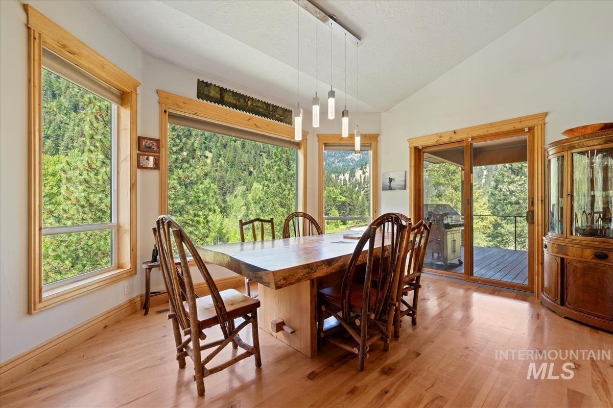 32 Coyote Property Photo 12