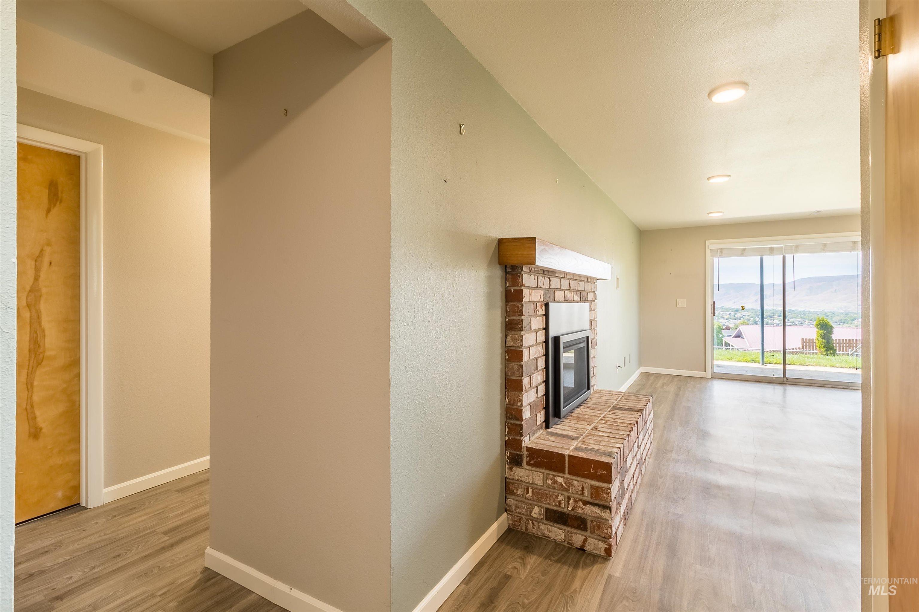 2972 Riverview Terrance Property Photo 5
