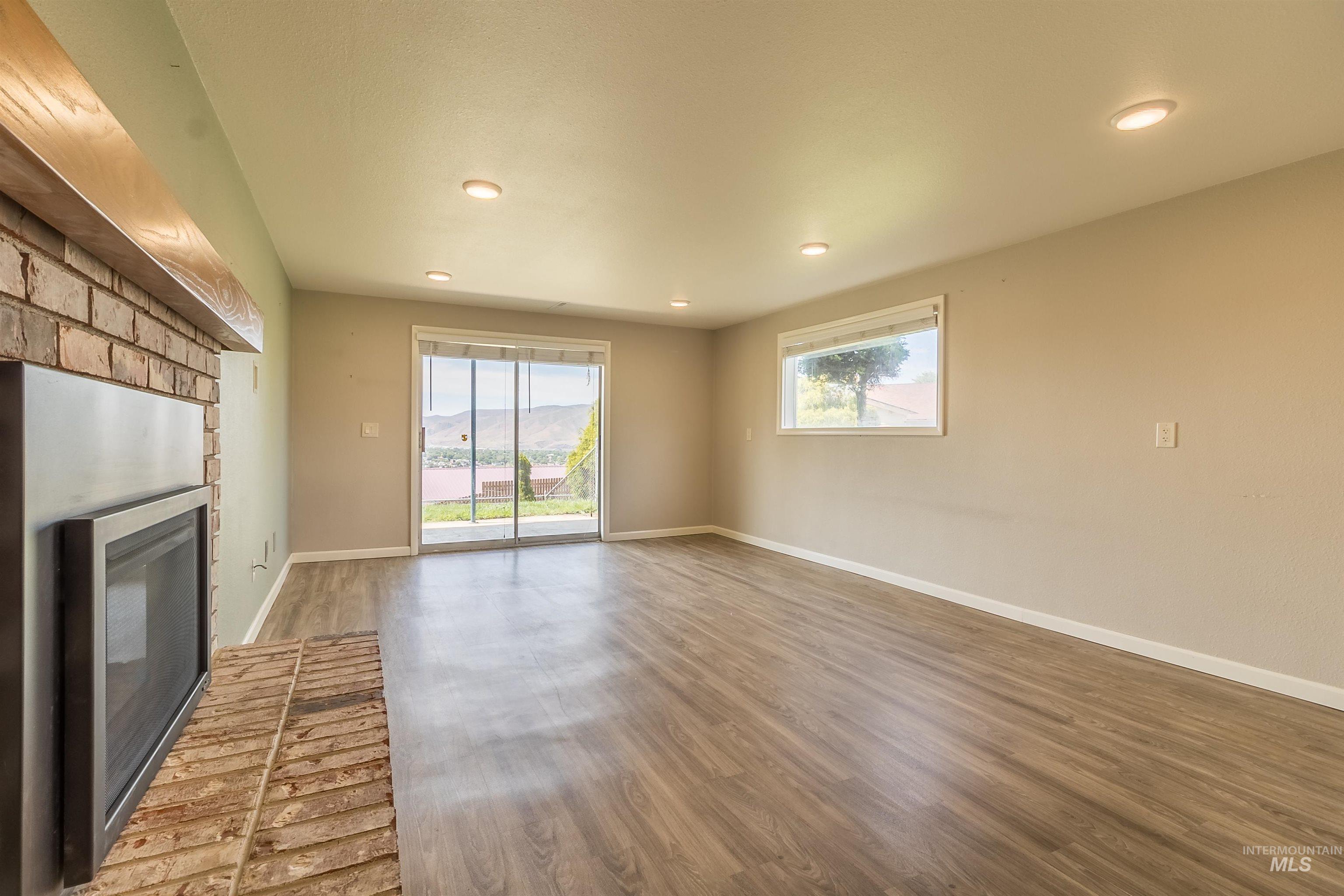 2972 Riverview Terrance Property Photo 6