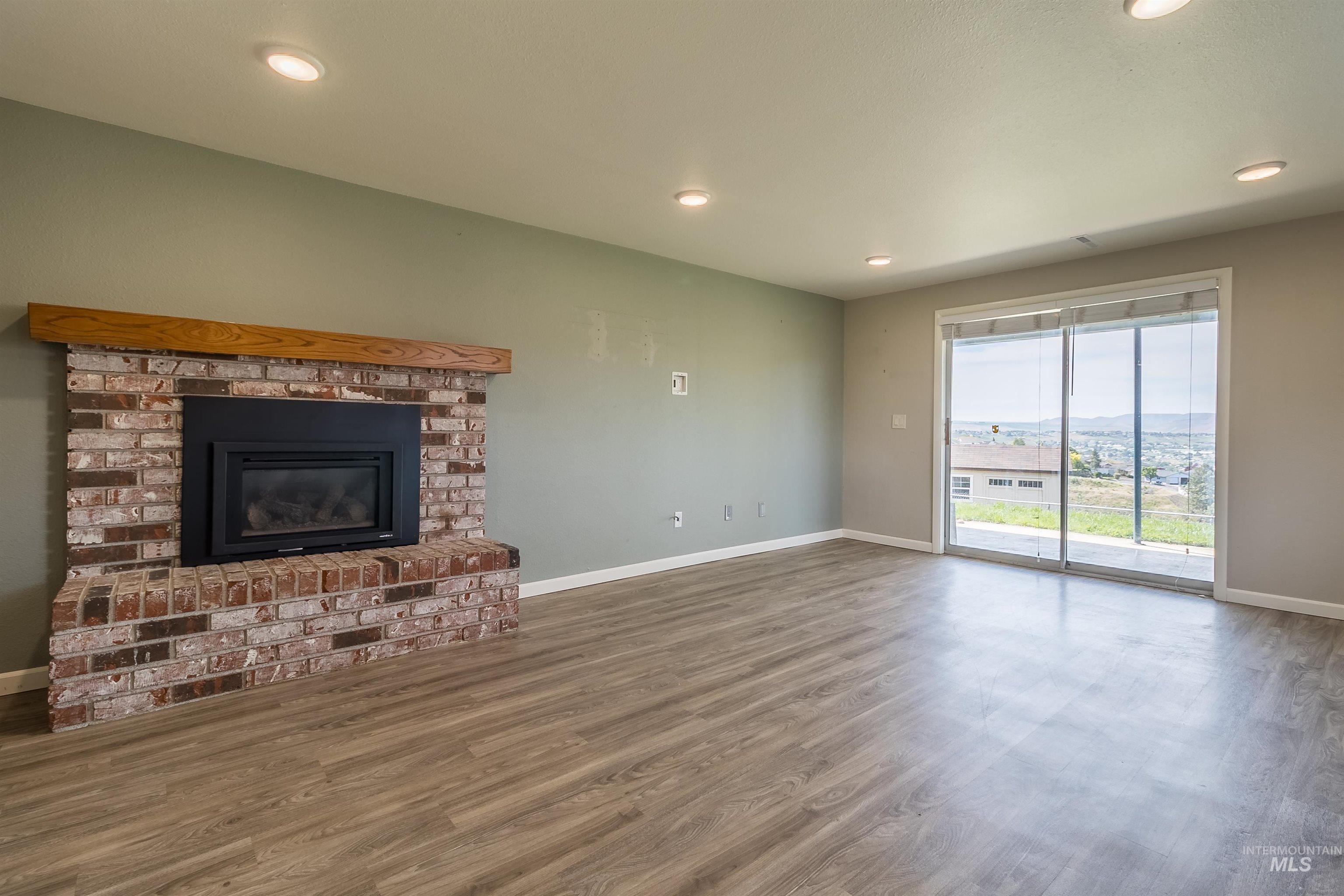 2972 Riverview Terrance Property Photo 8