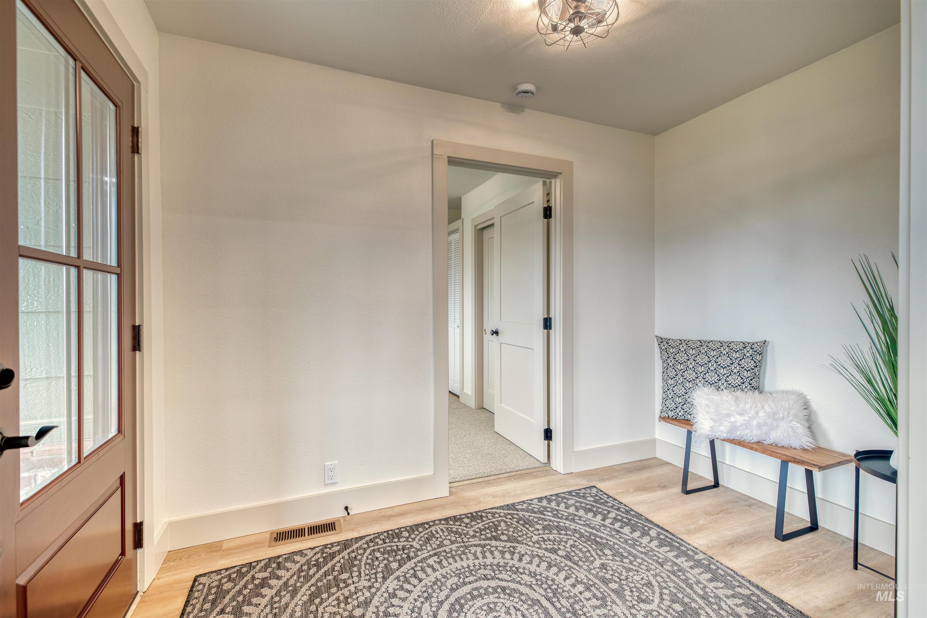 3131 Fuller Rd Property Photo 7