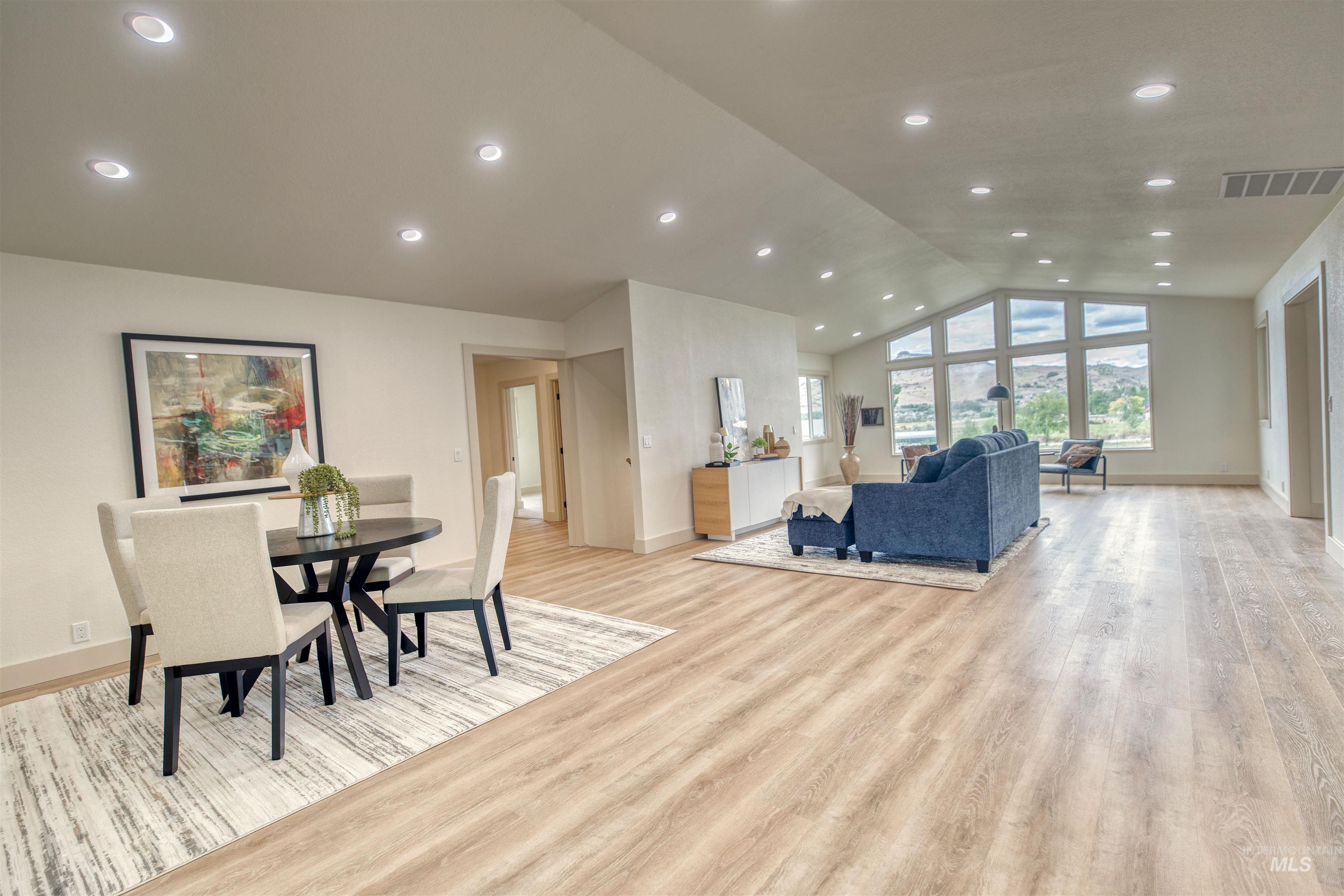 3131 Fuller Rd Property Photo 11