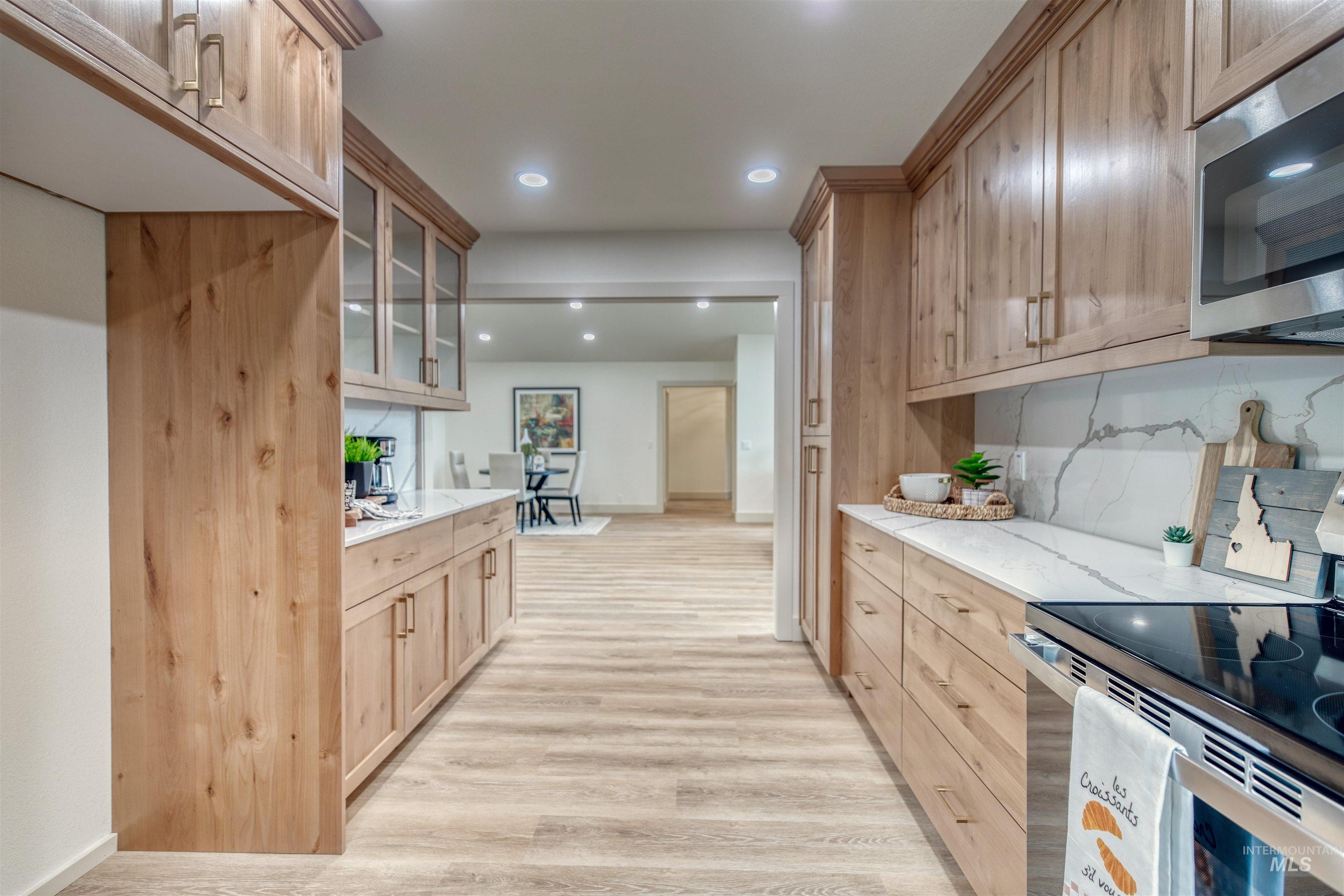 3131 Fuller Rd Property Photo 17