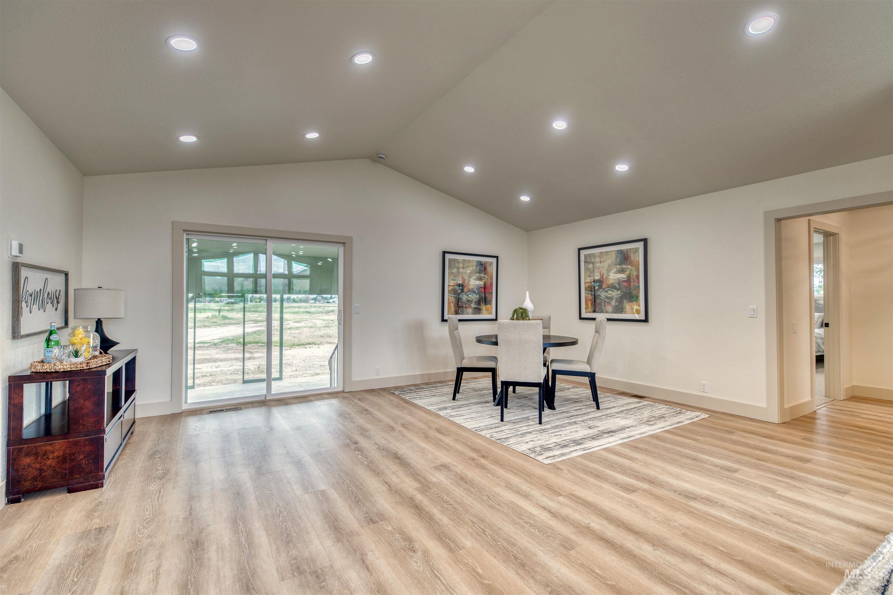 3131 Fuller Rd Property Photo 22