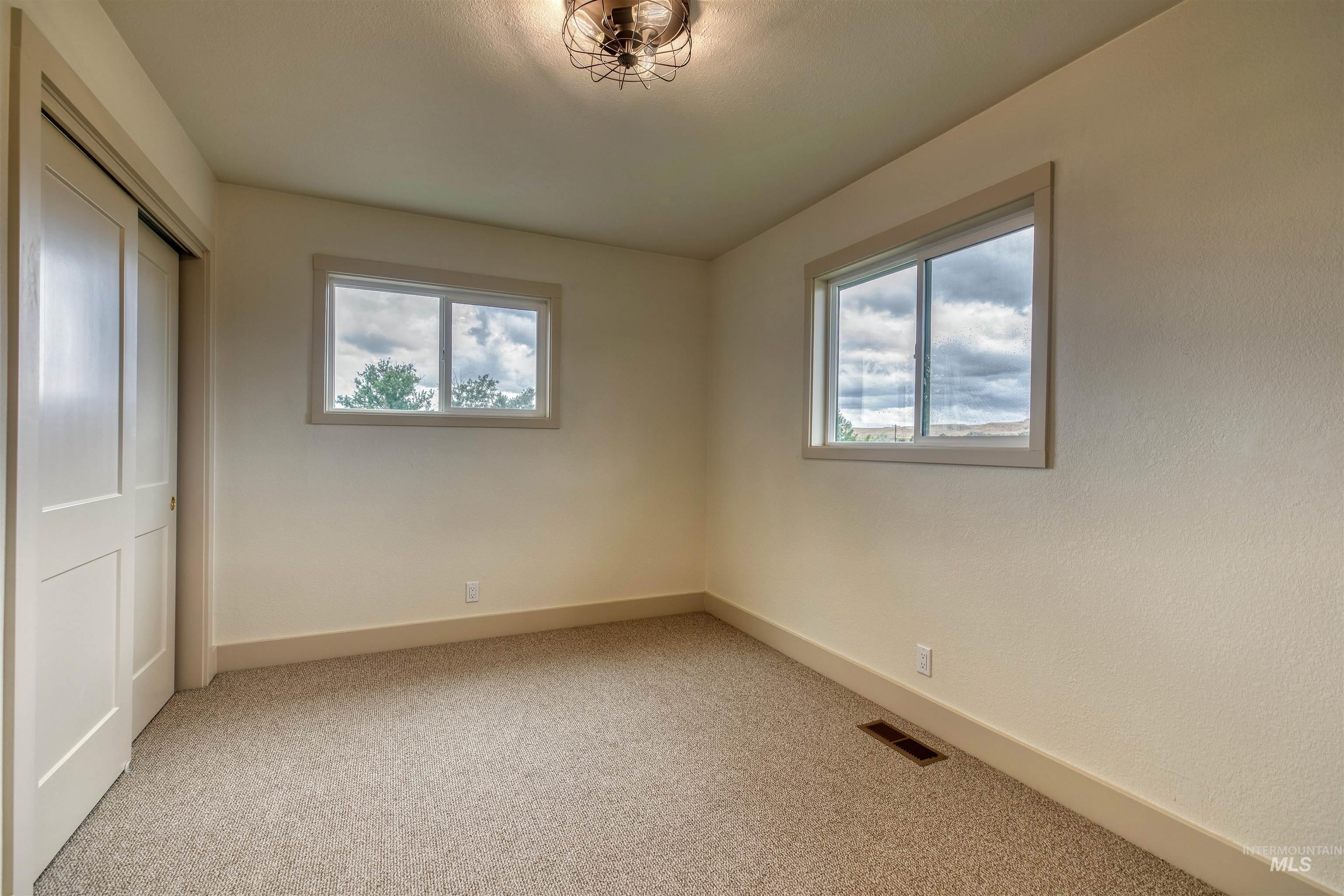 3131 Fuller Rd Property Photo 26