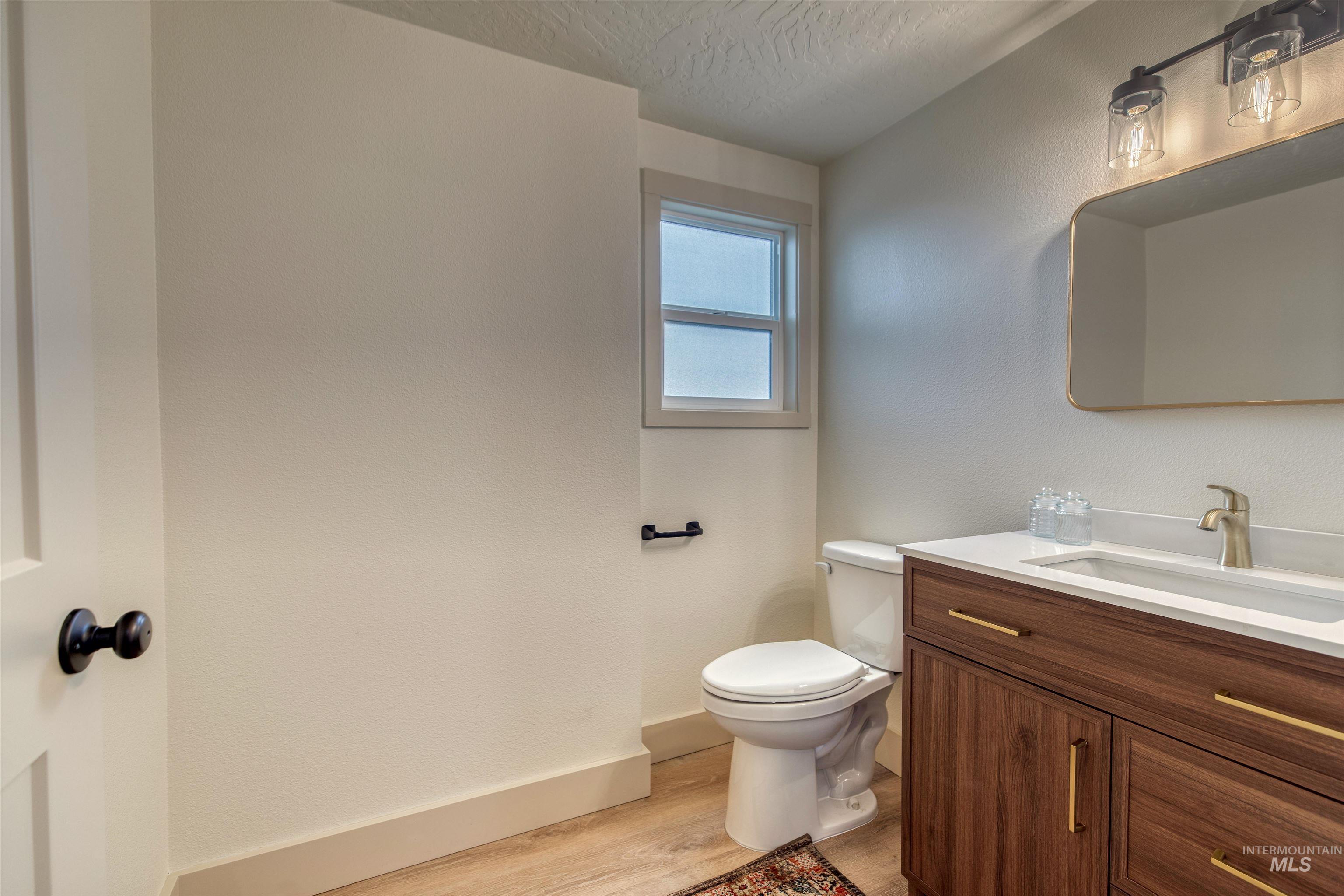 3131 Fuller Rd Property Photo 33