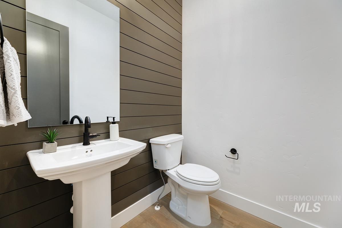 14241 N Woodpecker Ave Property Photo 16