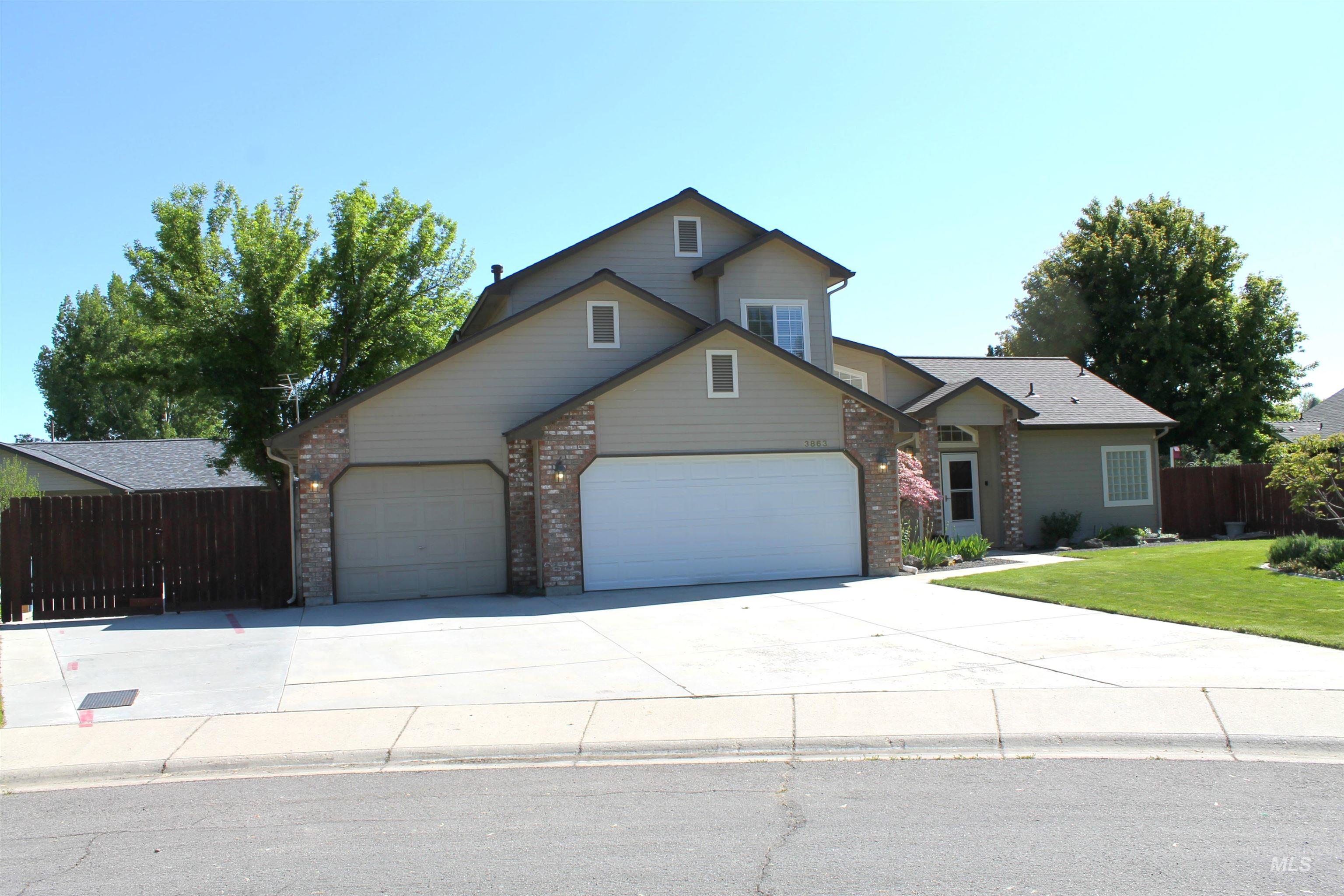 3863 W Aspen Creek Ct Property Photo 2