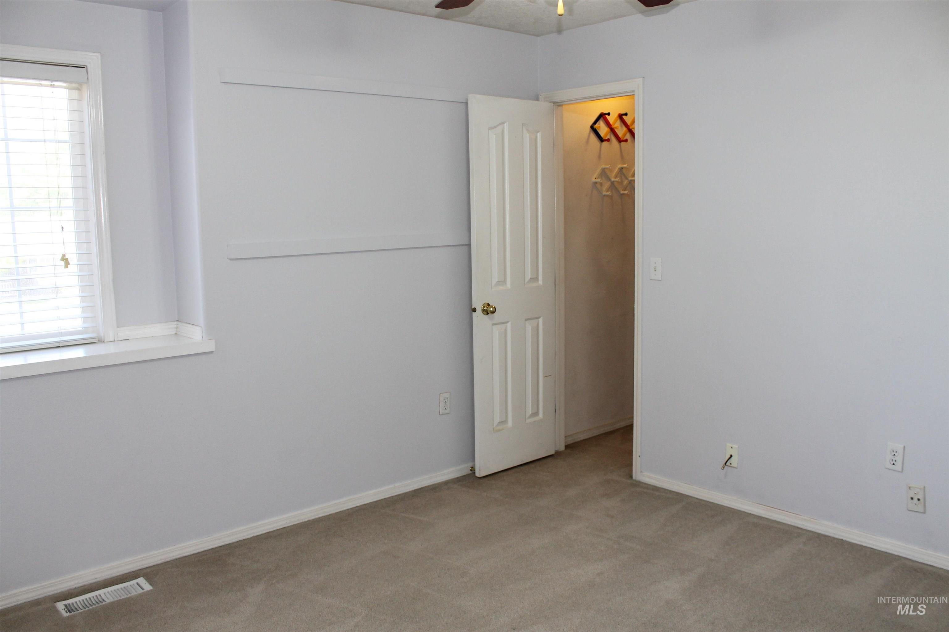 3863 W Aspen Creek Ct Property Photo 18