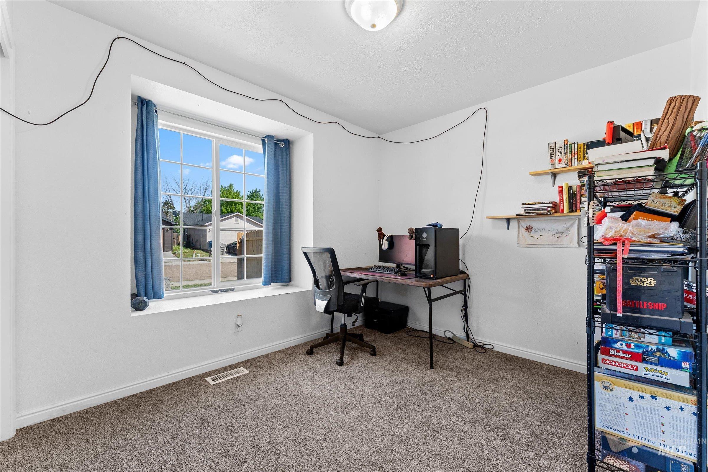 3004 Sandstone Pl Property Photo 10