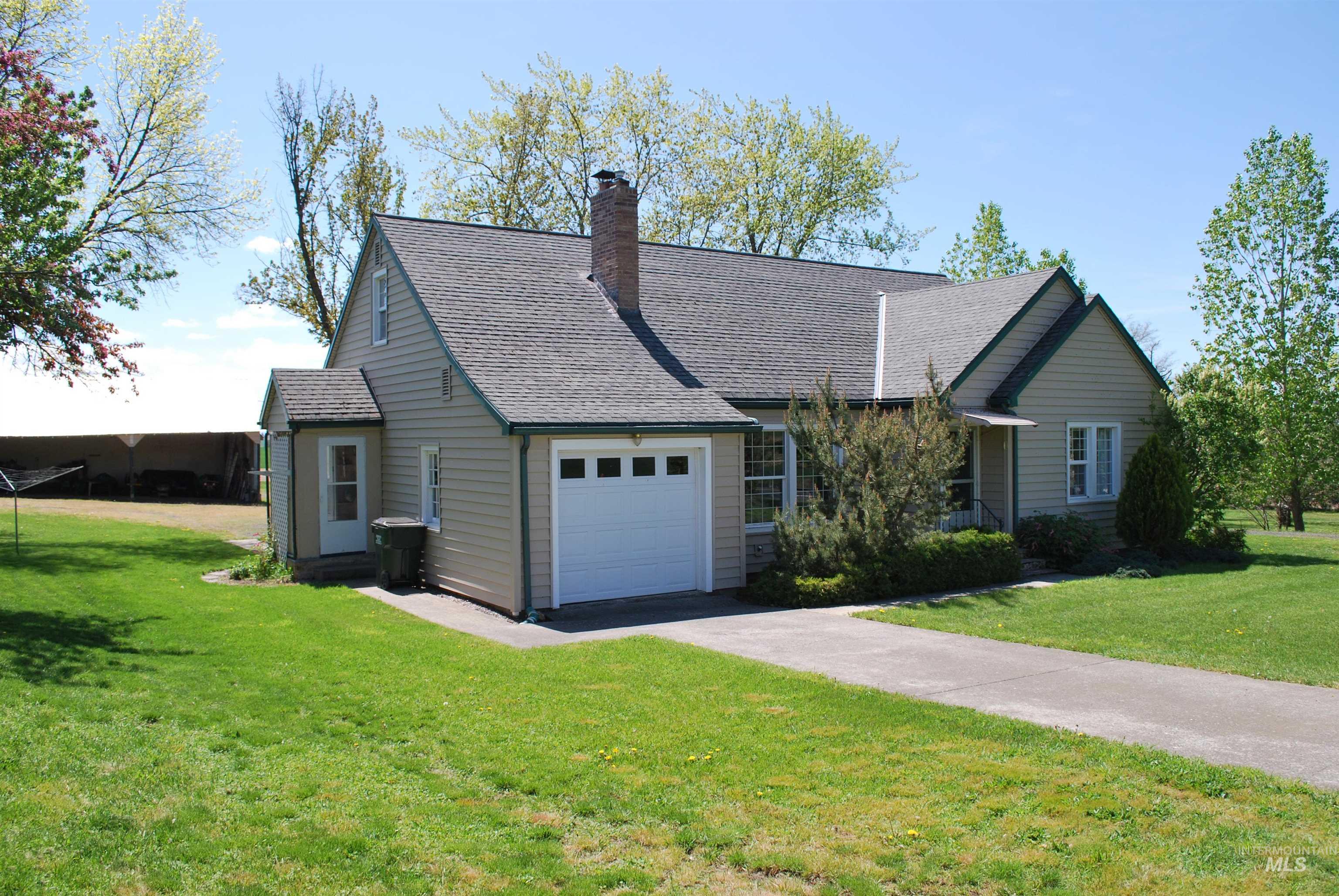 1514 Freeman Creek Rd. Property Photo 2