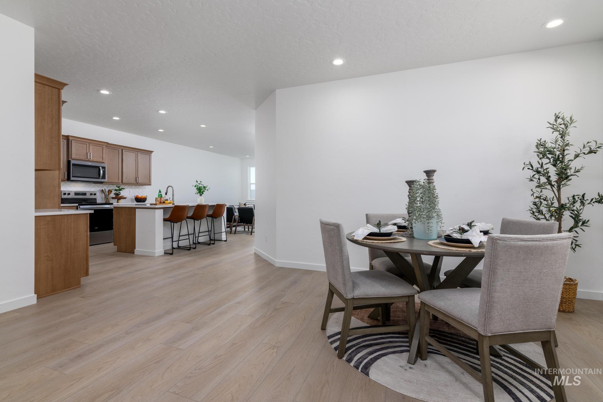 14655 Wing Spread Dr Property Photo 9