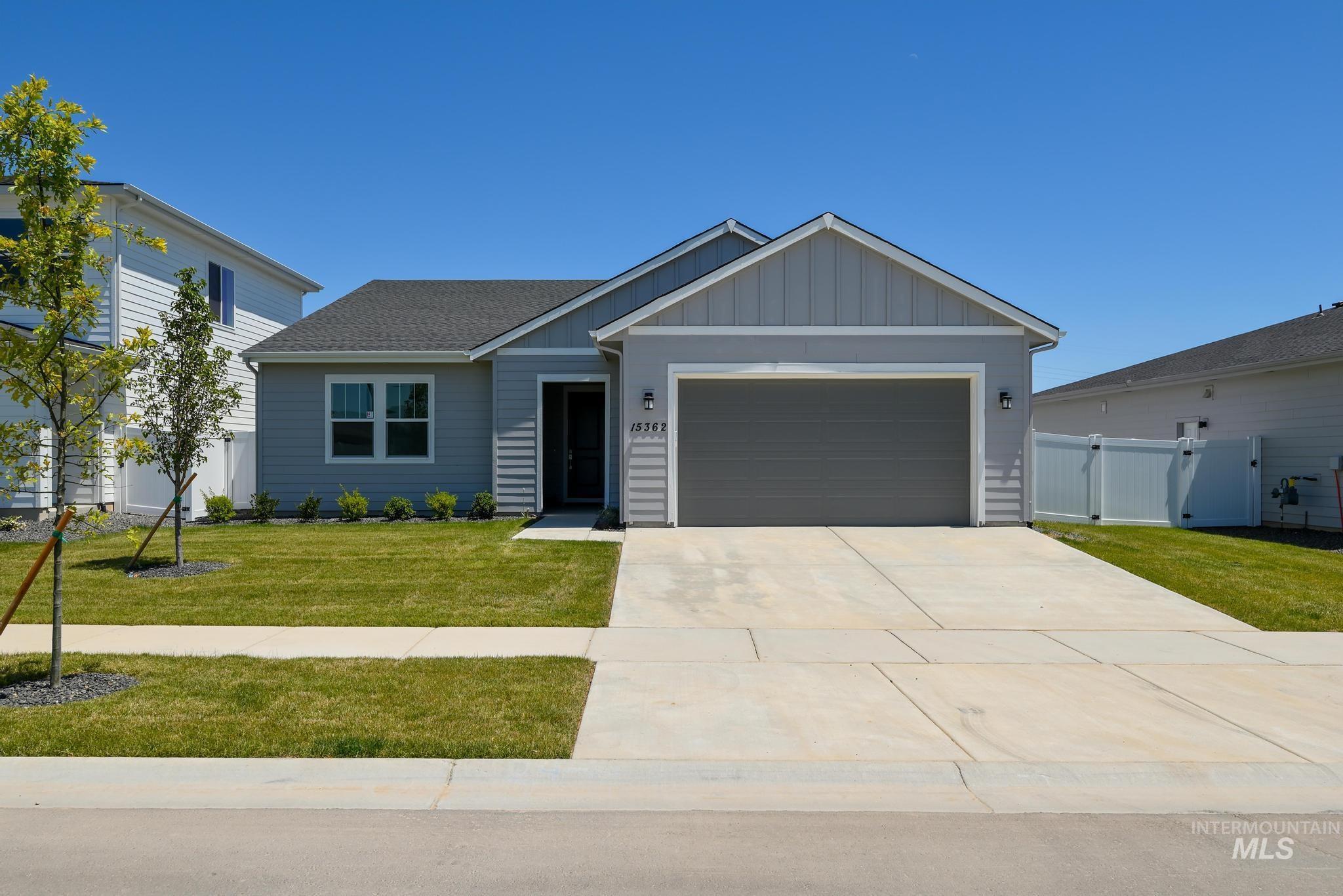 15362 Blue Pinion Ave Property Photo 1