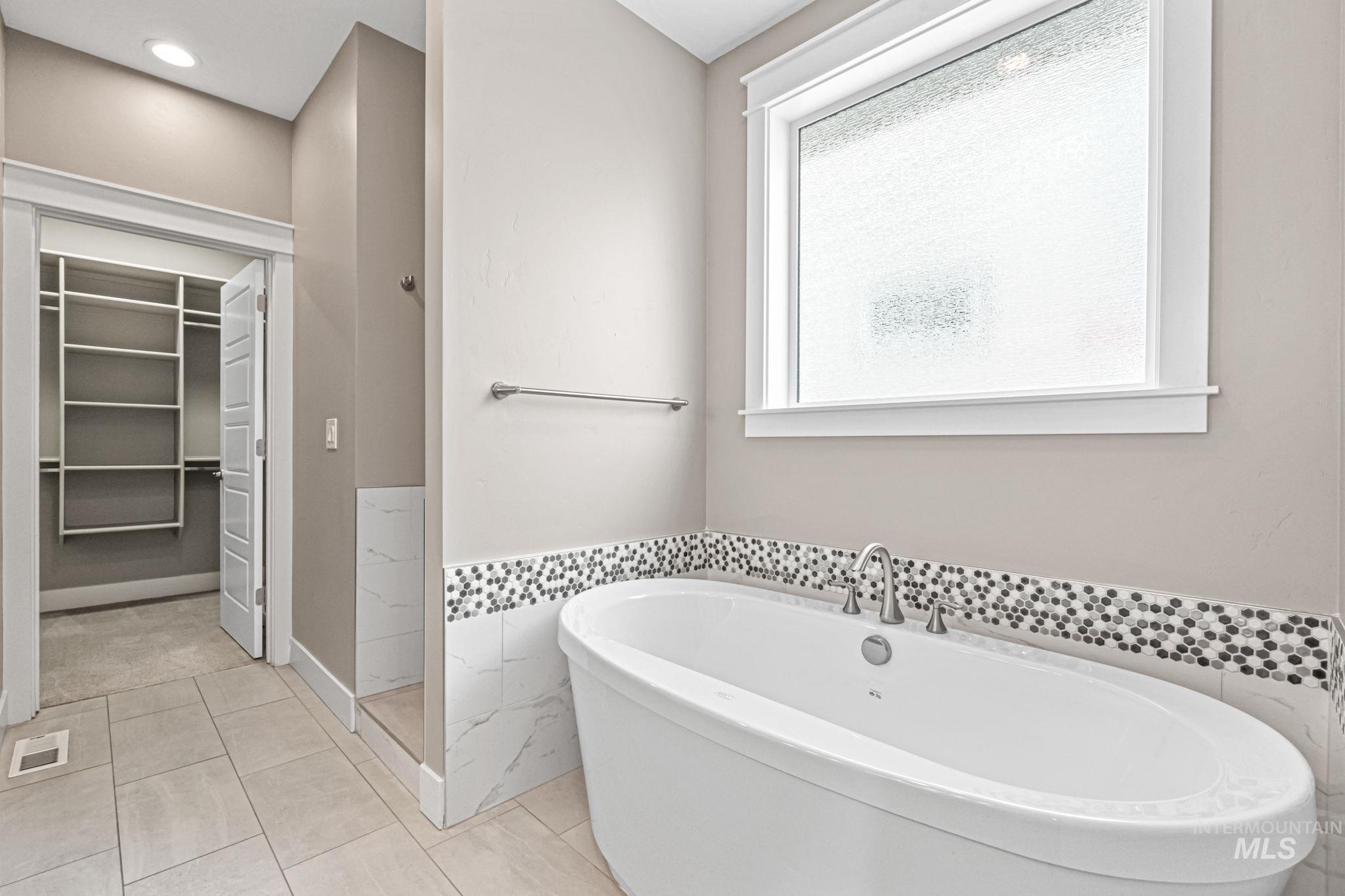 1073 W Smoky Quartz Street Property Photo 31