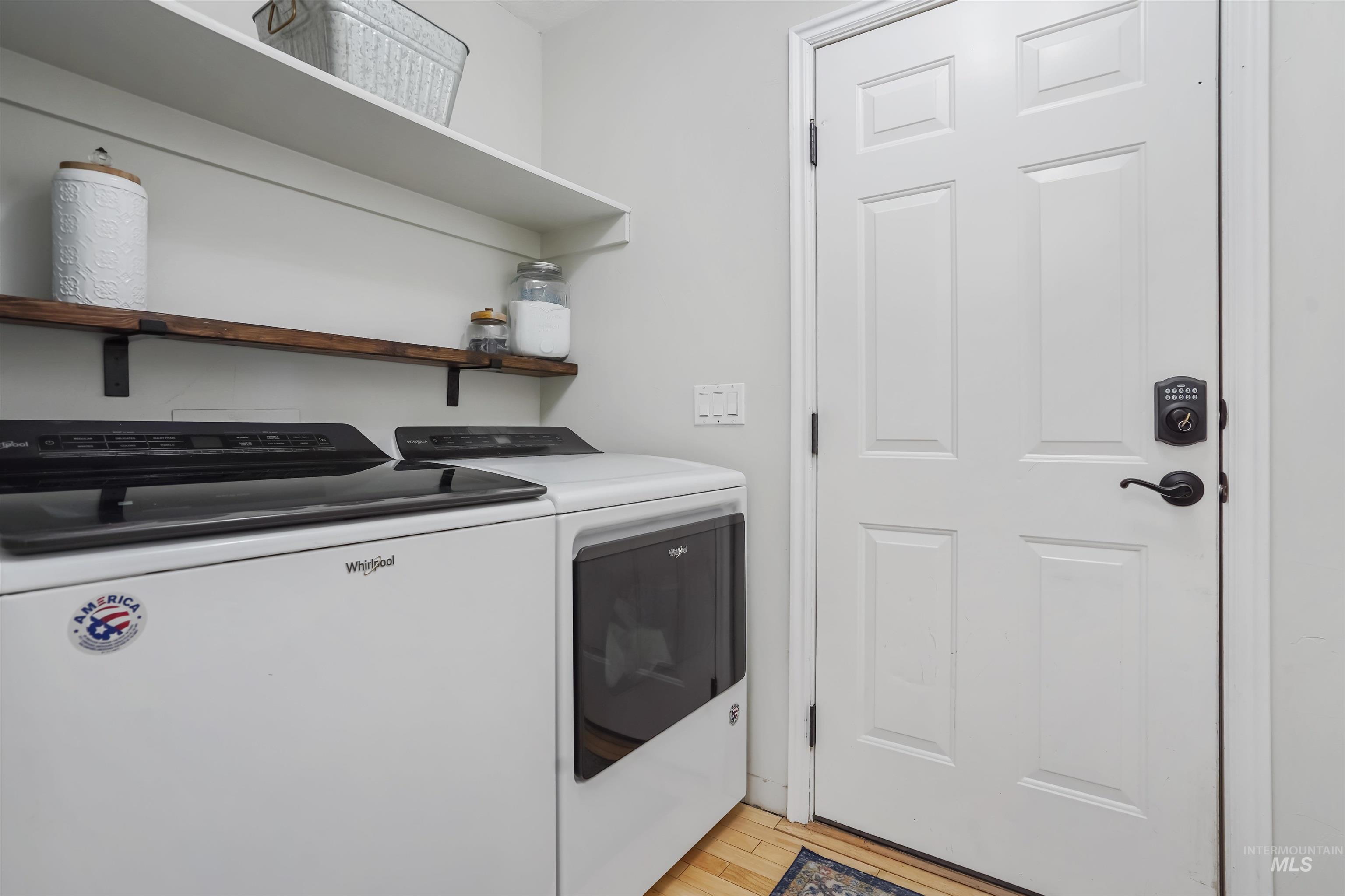 559 Pierce Street Property Photo 18