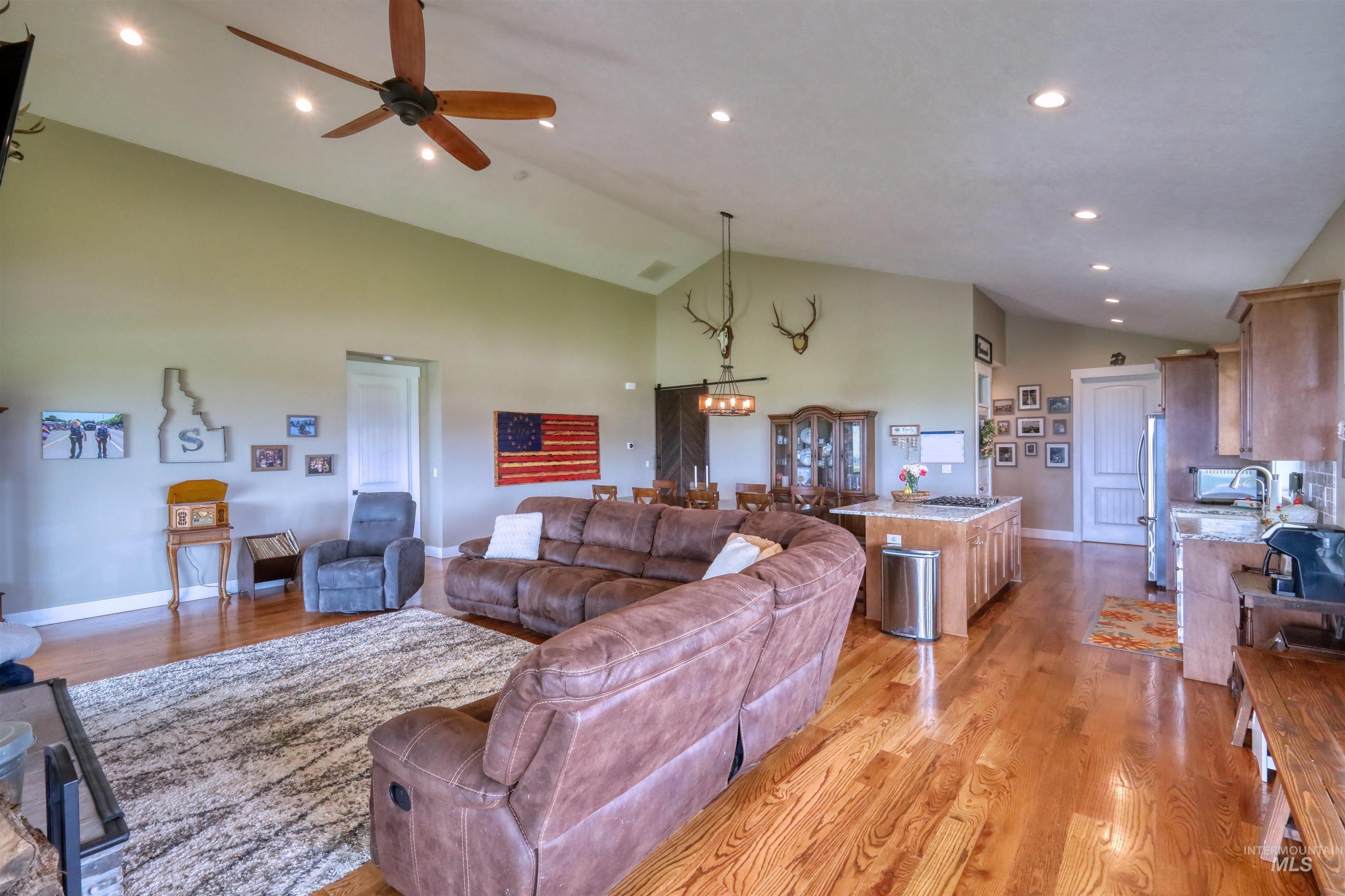 21907 Upper Pleasant Ridge Road Property Photo 22
