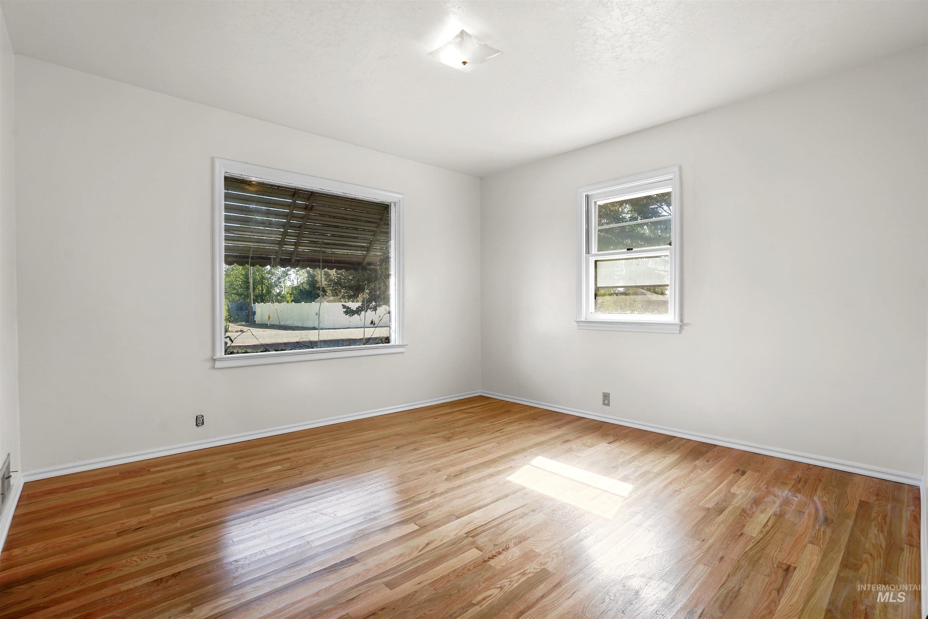 526 13th Street Property Photo 10