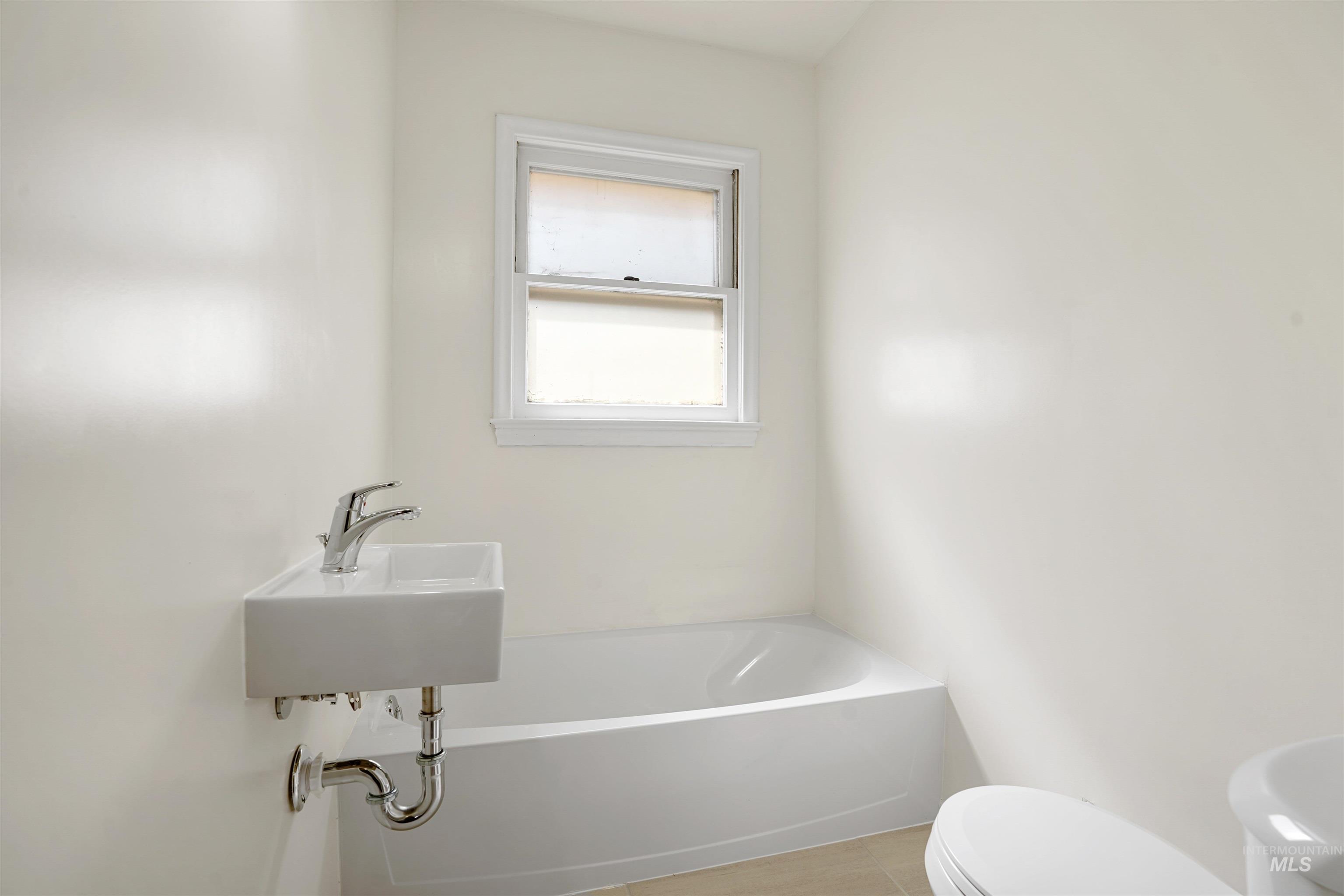 526 13th Street Property Photo 11