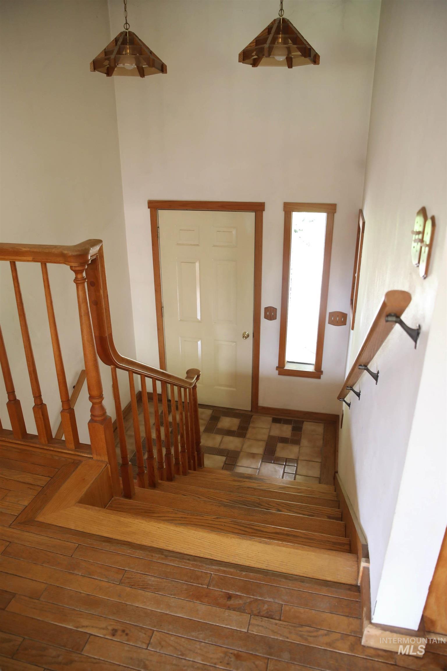 1021 Claypit Rd Property Photo 14