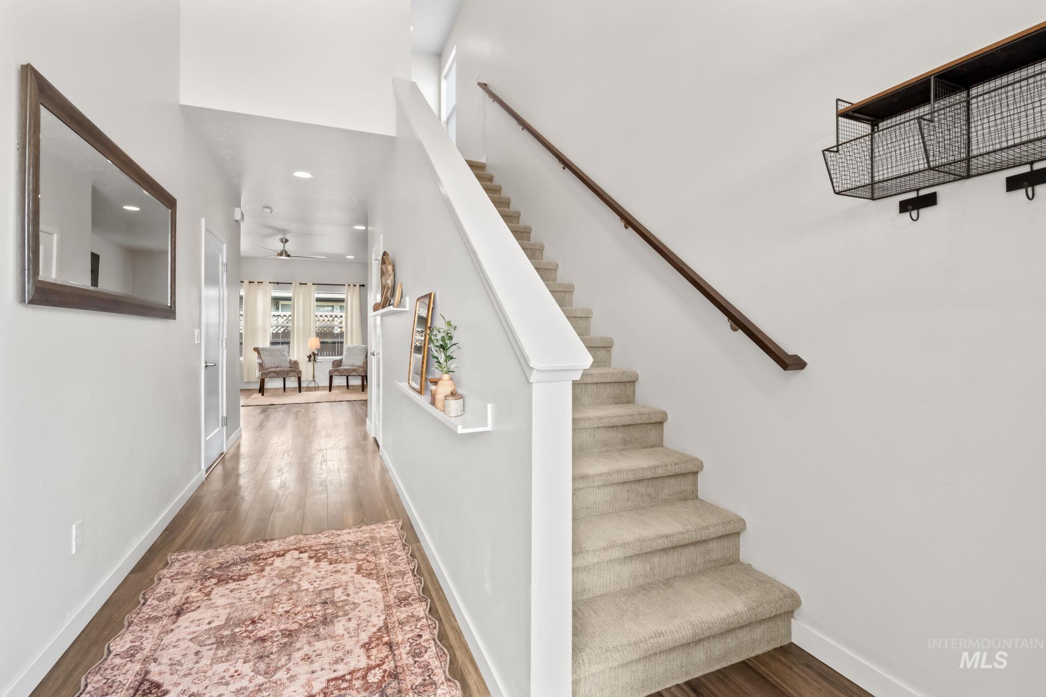 9632 W De Witt St Property Photo 3