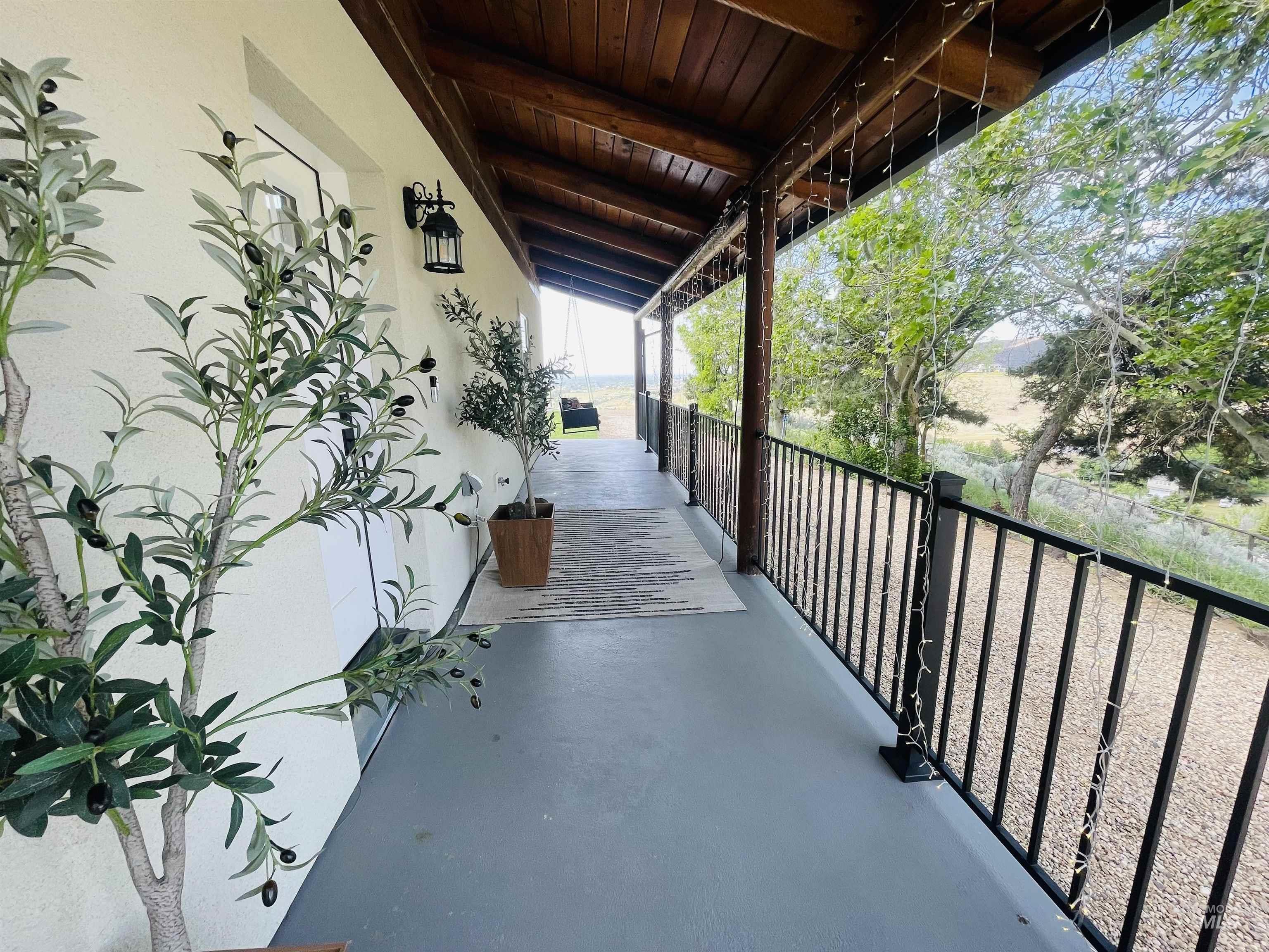 7756 N Basin Way Property Photo 10