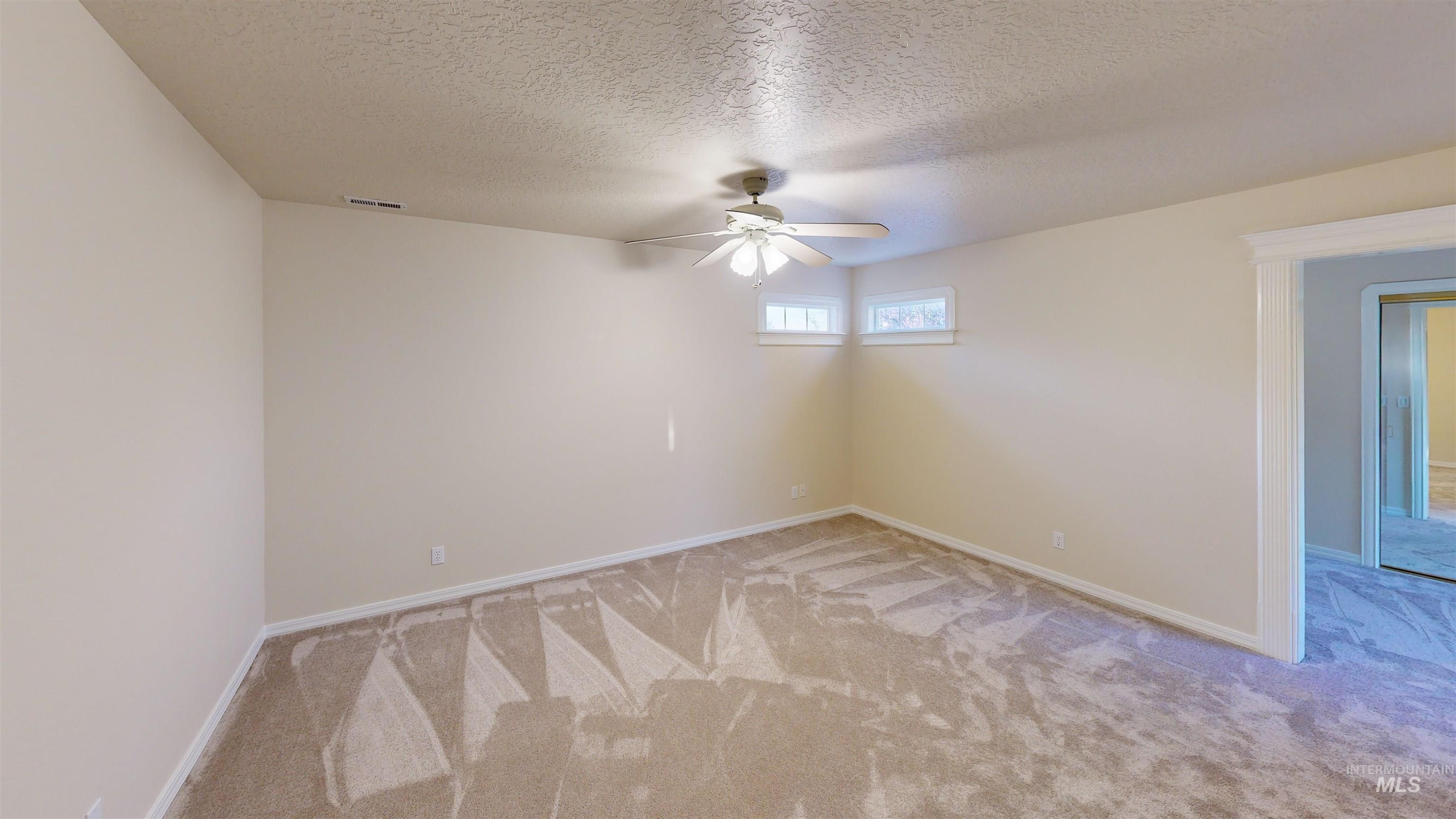 3036 S Grimes Creek Property Photo 16