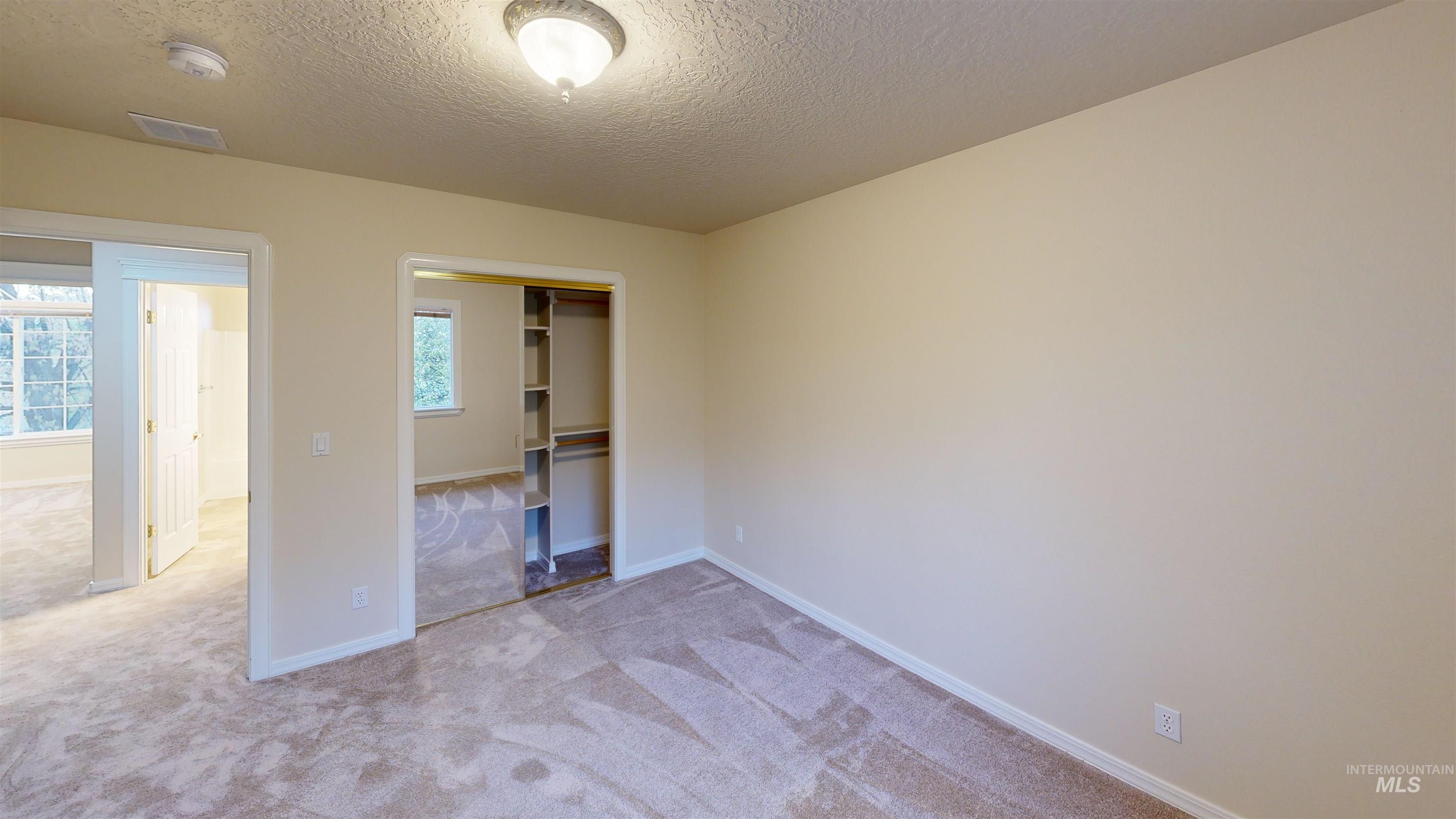 3036 S Grimes Creek Property Photo 24