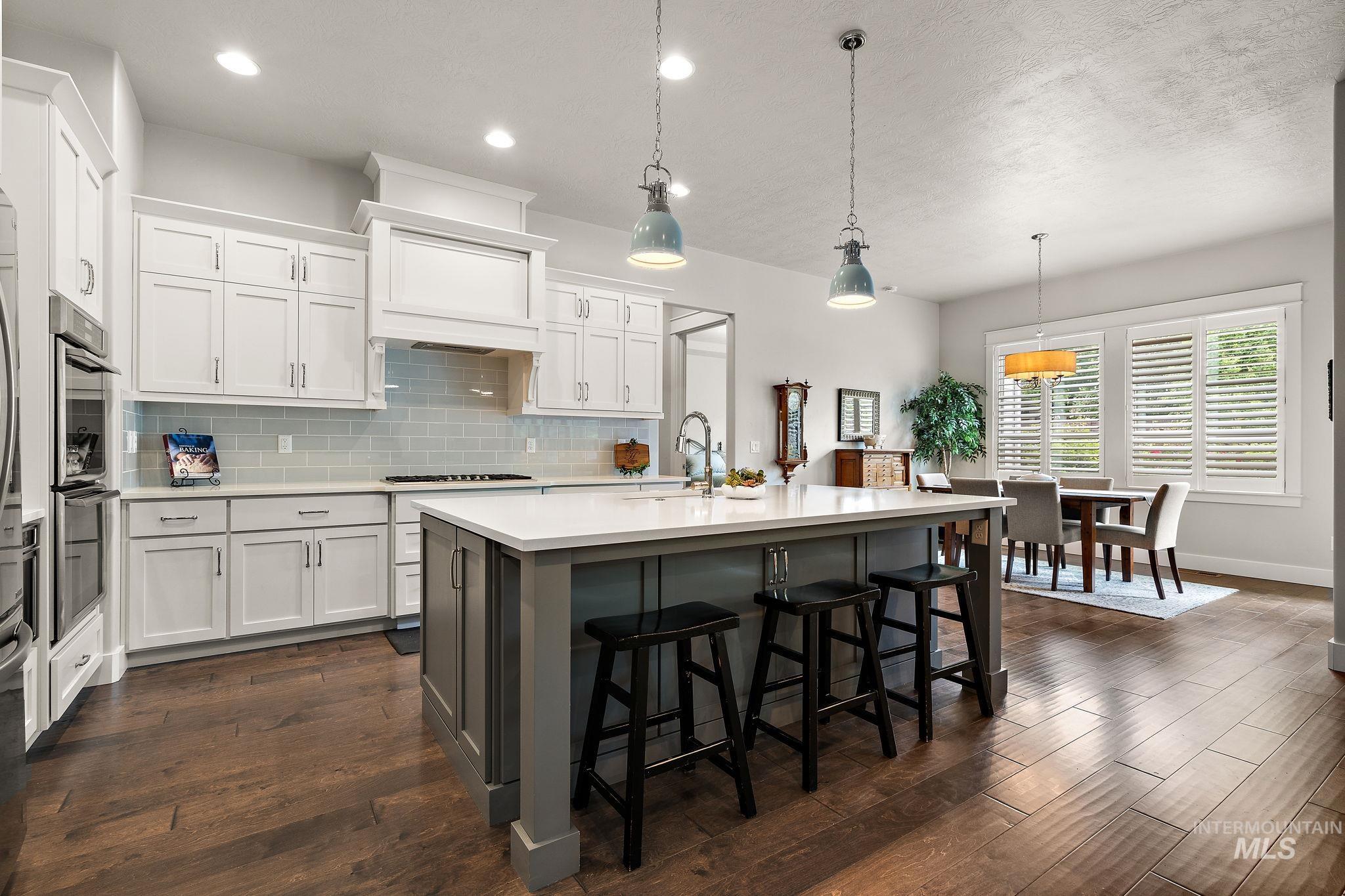 6922 N Agrarian Property Photo 15