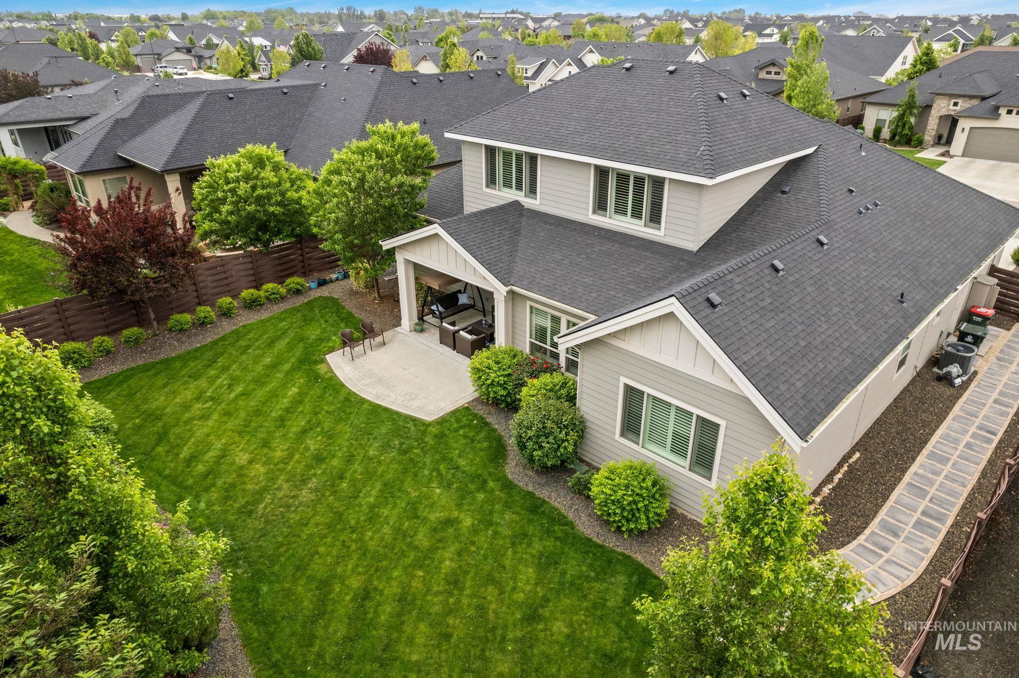 6922 N Agrarian Property Photo 46