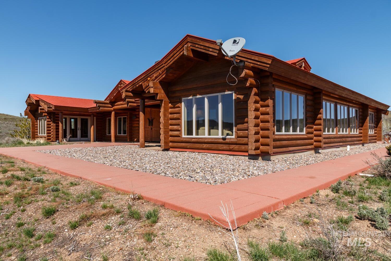 21800 Carringer Property Photo