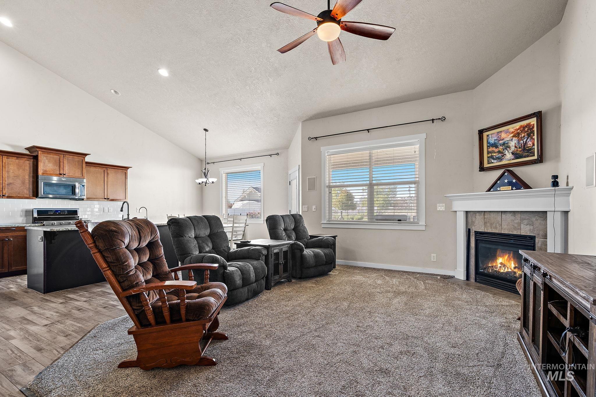 1617 Avellino Brooke Ct Property Photo 7