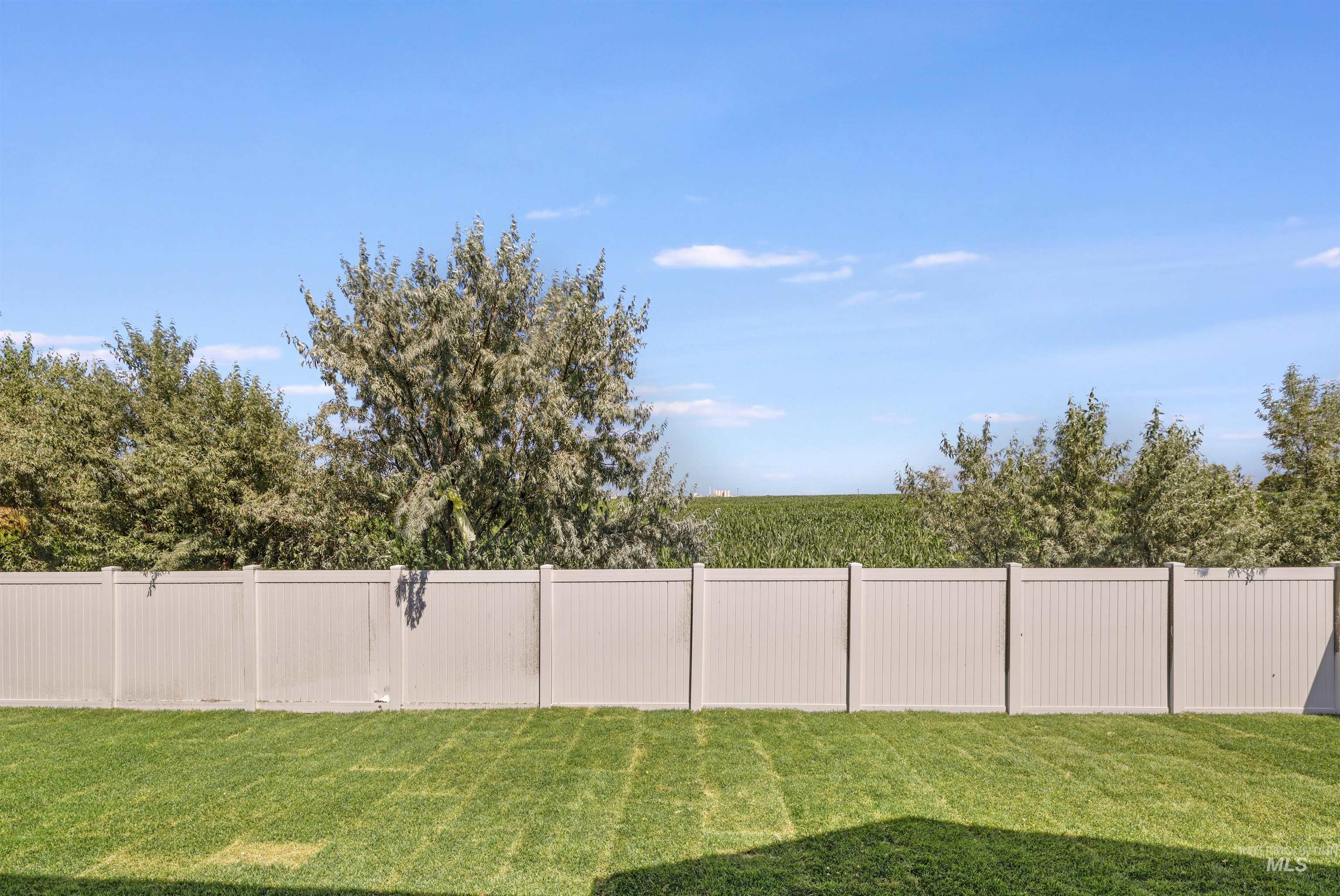 941 Gregory Way Property Photo 28