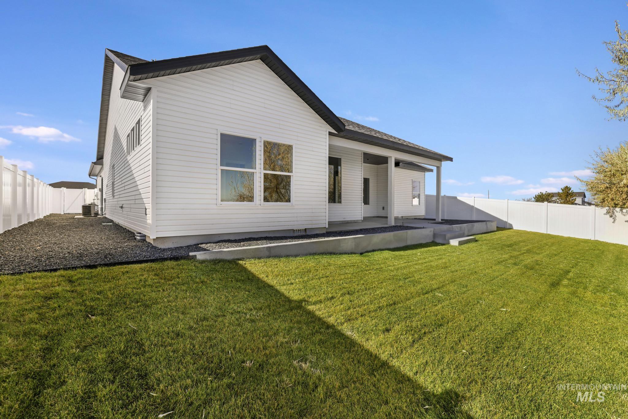 941 Gregory Way Property Photo 29