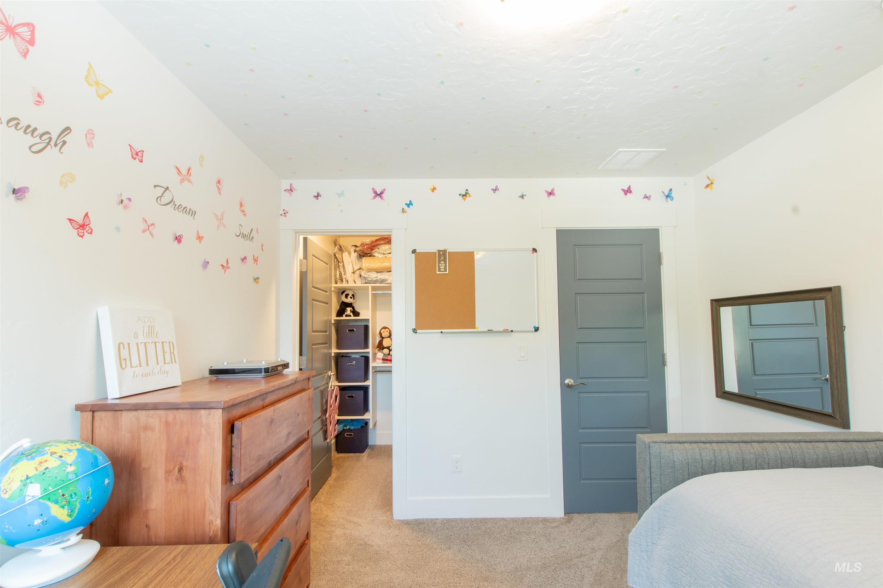 3908 E Parkridge Dr Property Photo 22