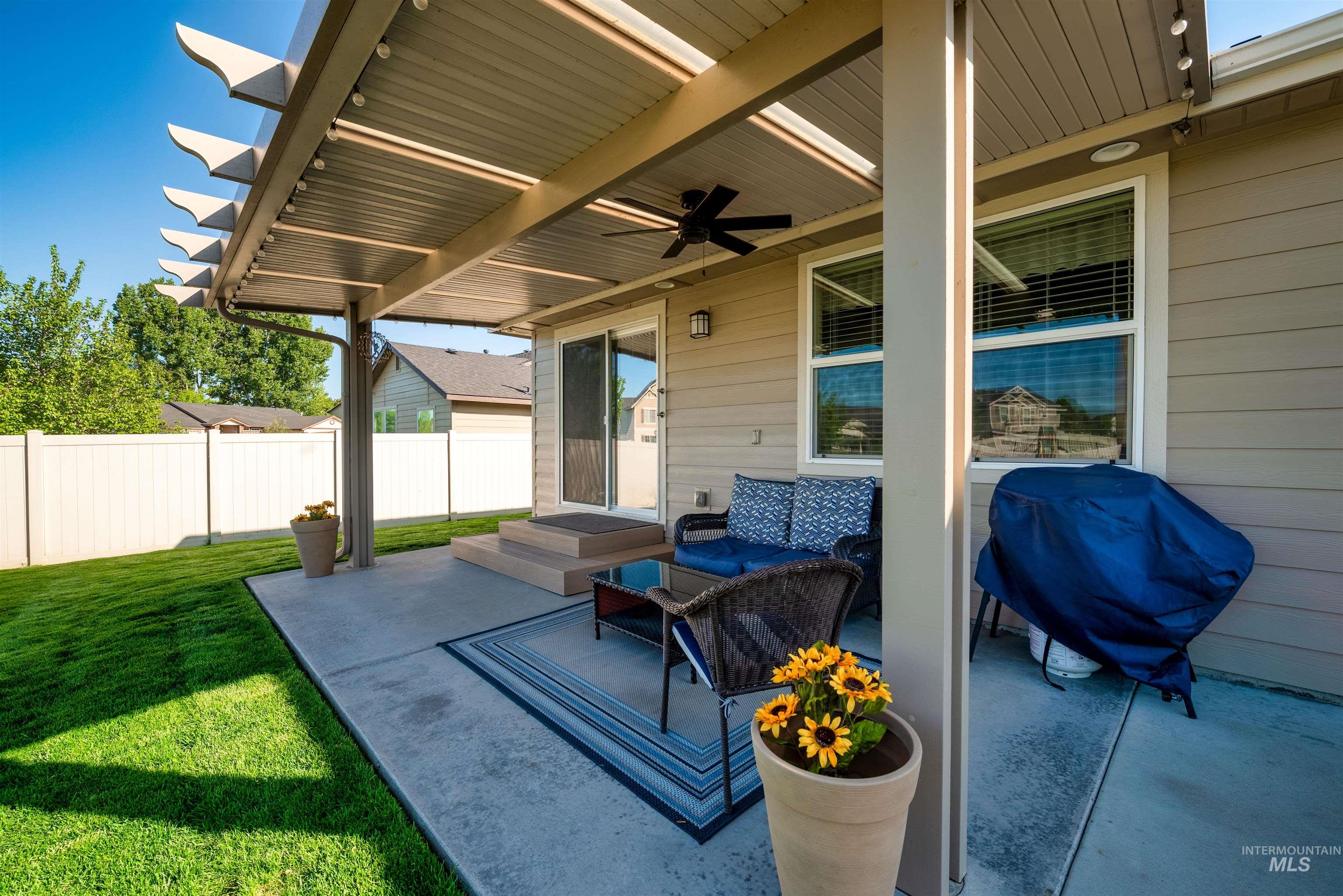 1072 W Woodbury Drive Property Photo 40
