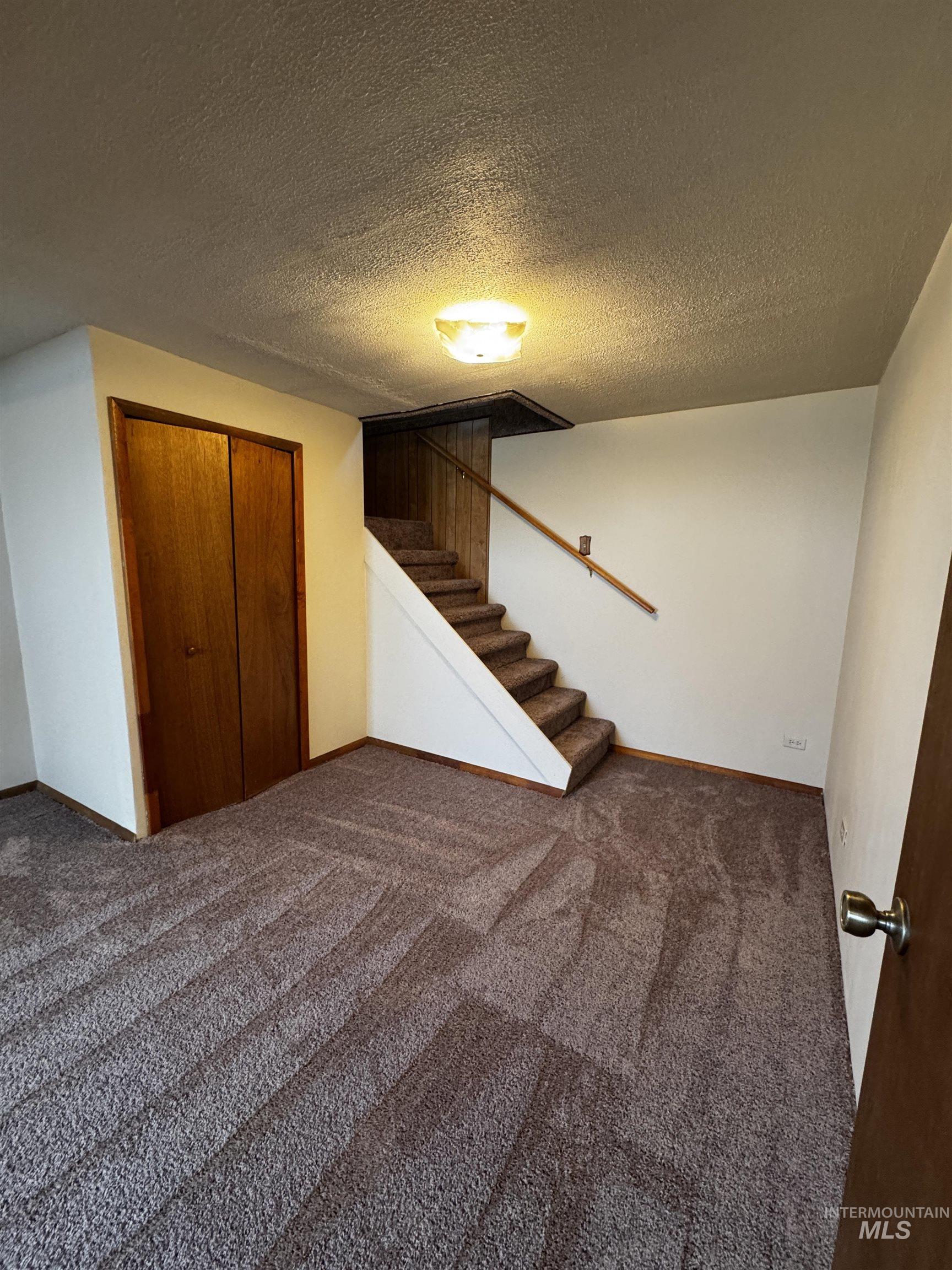 3988 North 2100 East Property Photo 14