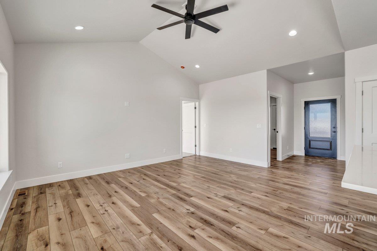 961 Gregory Way Property Photo 3