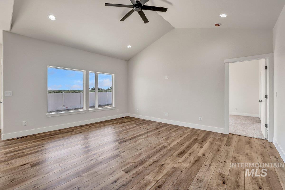 961 Gregory Way Property Photo 4