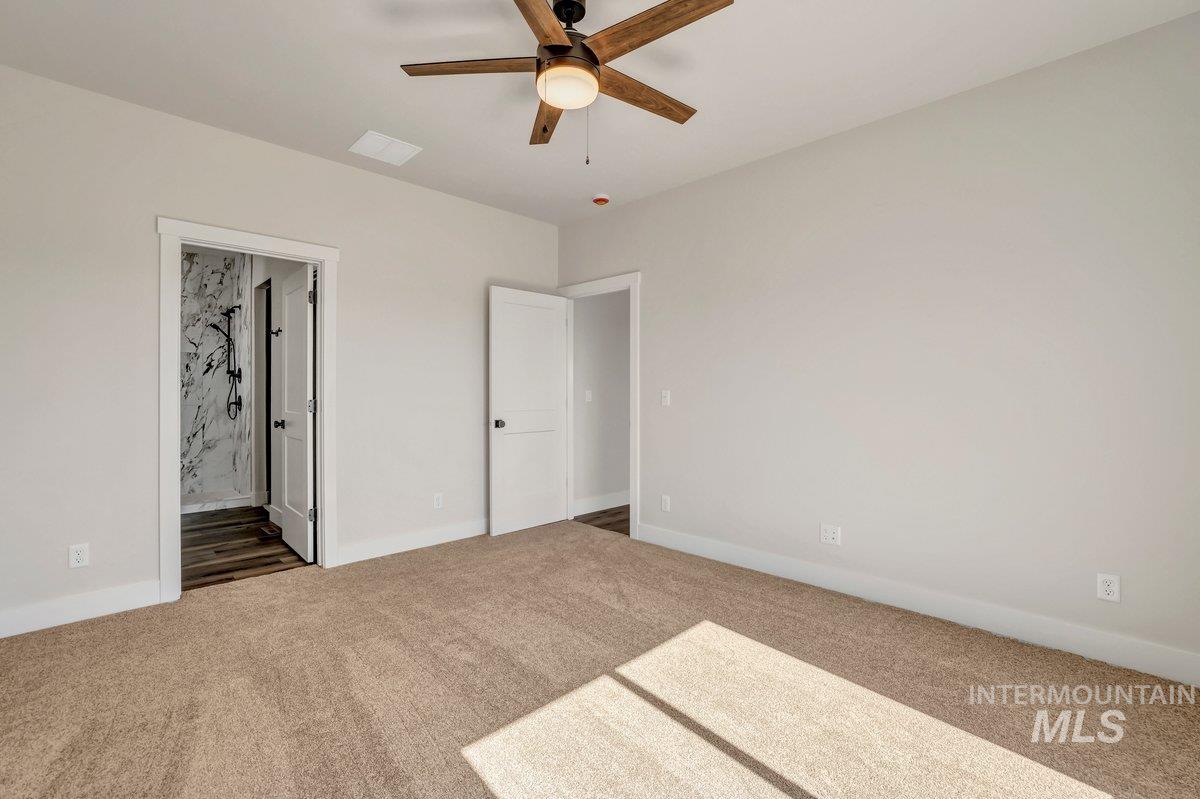 961 Gregory Way Property Photo 16