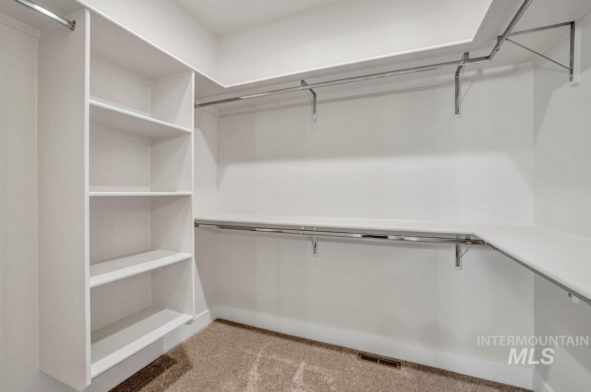 961 Gregory Way Property Photo 19