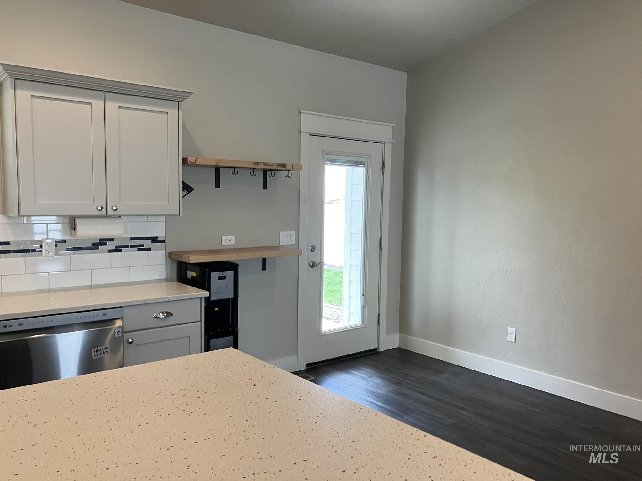 56 S Wasatch Ave. Property Photo 18