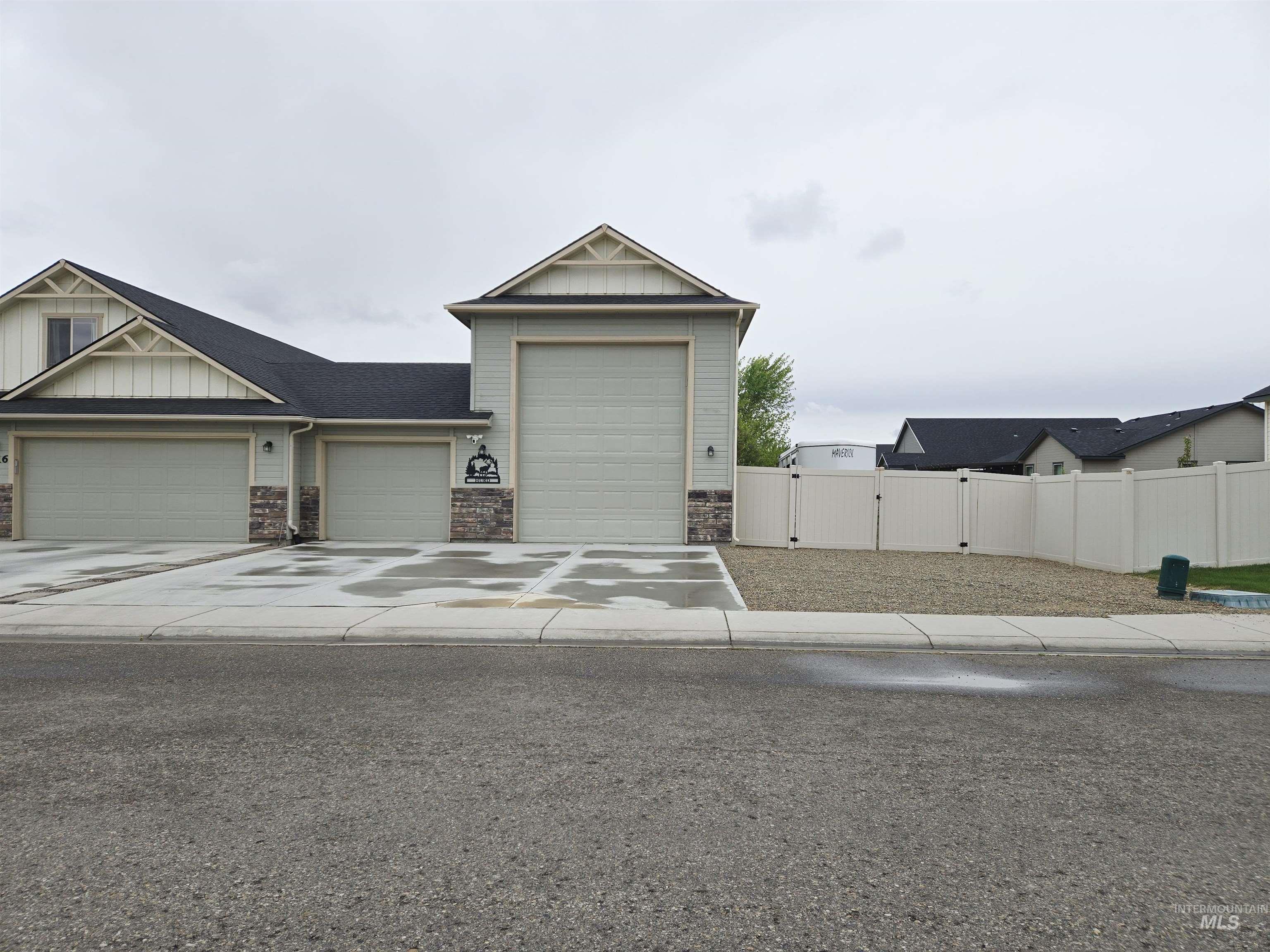 2716 Dogwood Ave Property Photo 4